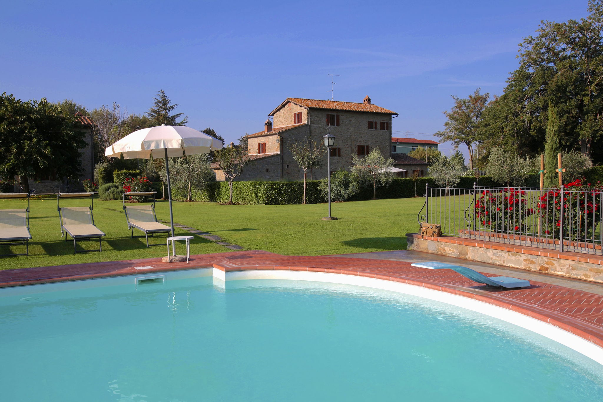 Appartement spacieux avec piscine à Cortona Toscane