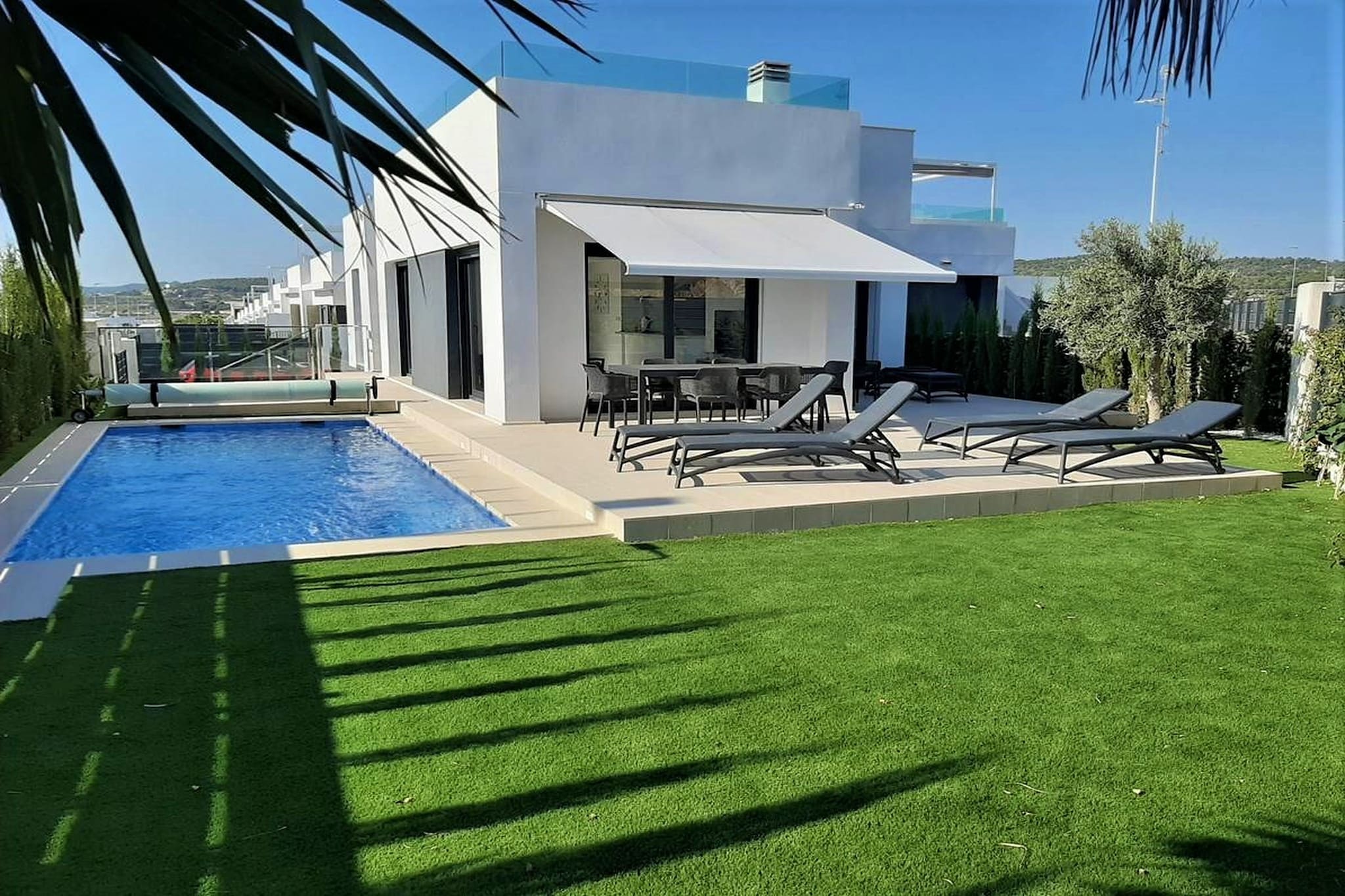 Lush Villa in Orihuela with Solarium, Pool