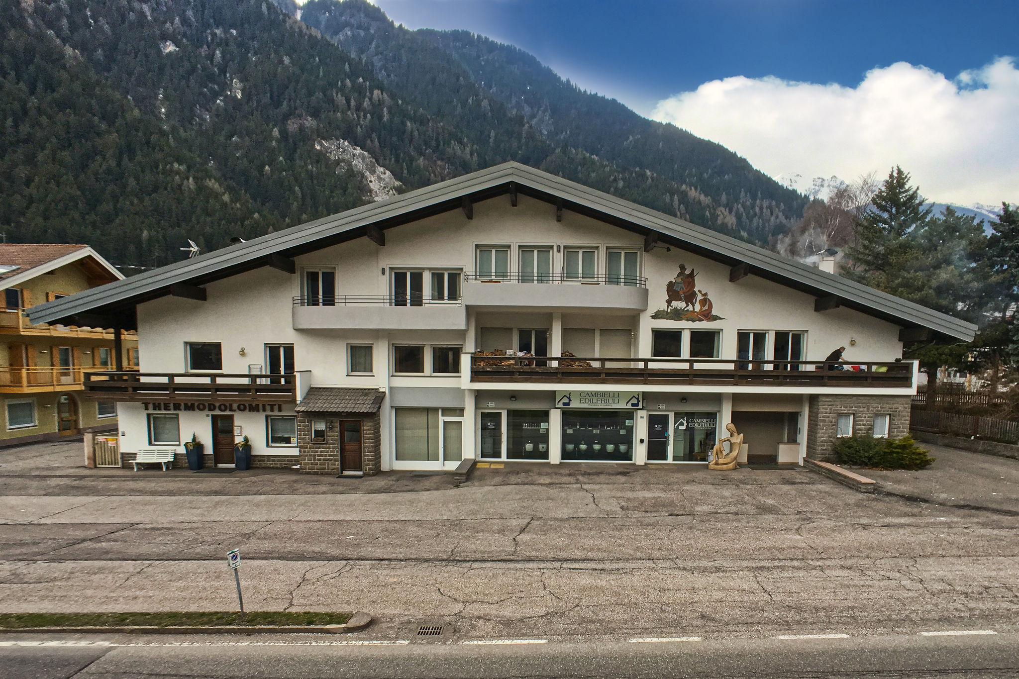 Appartement avec balcon dans les Dolomites de Predazzo