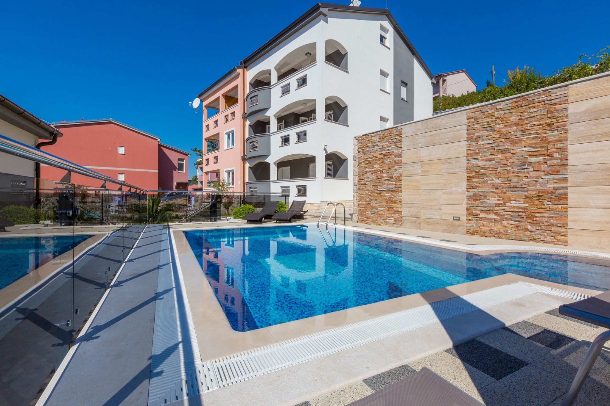 Moderne Ferienwohnung in Crikvenica mit Swimmingpool
