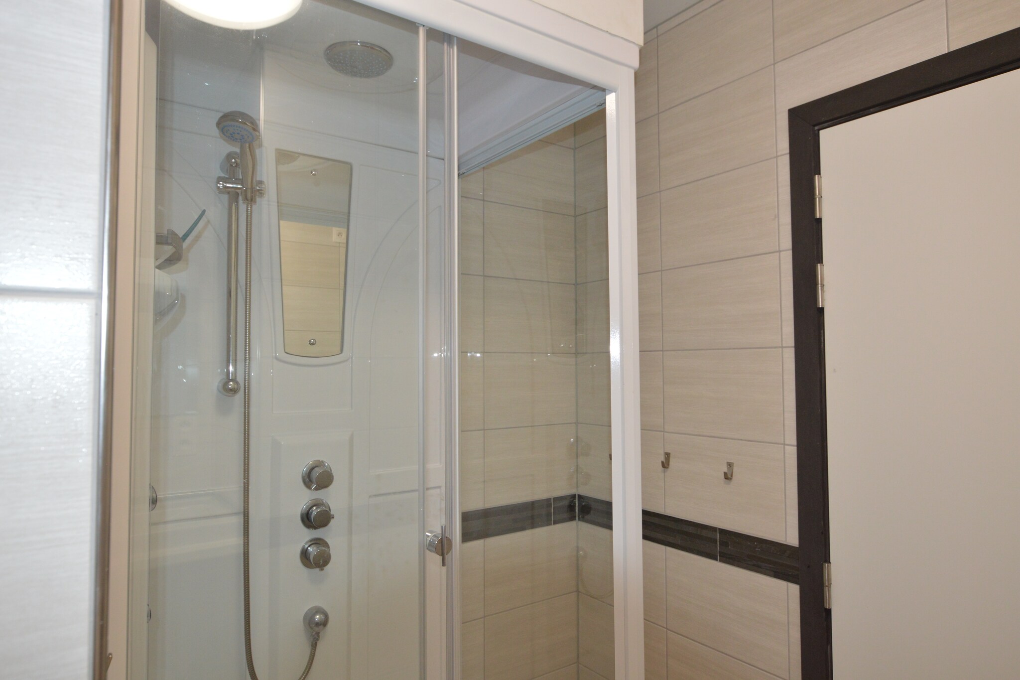 Vakantiehuis Hechtel-Eksel max. 24 personen 11 slaapkamers zwembad #30