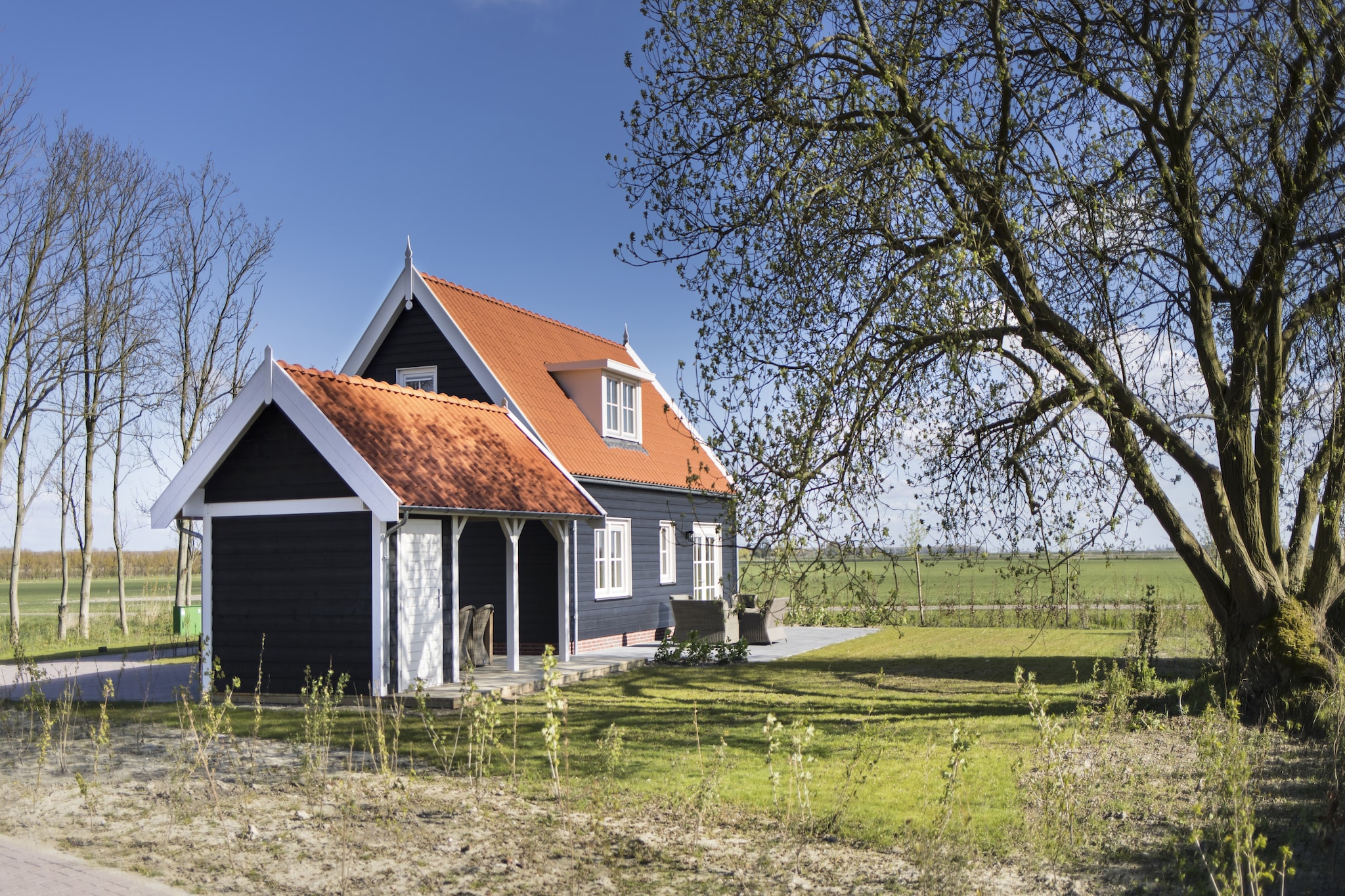 Rustikale Ferienwohnung in Wissenkerke mit Garten