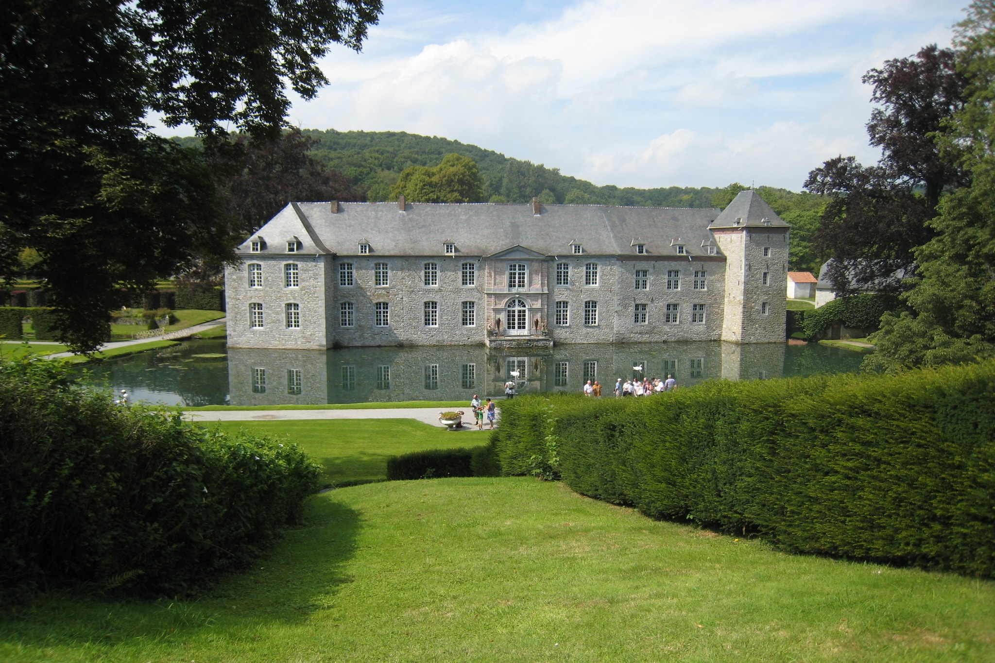 Vakantiehuis Denée max. 22 personen 1 huisdier 8 slaapkamers #36