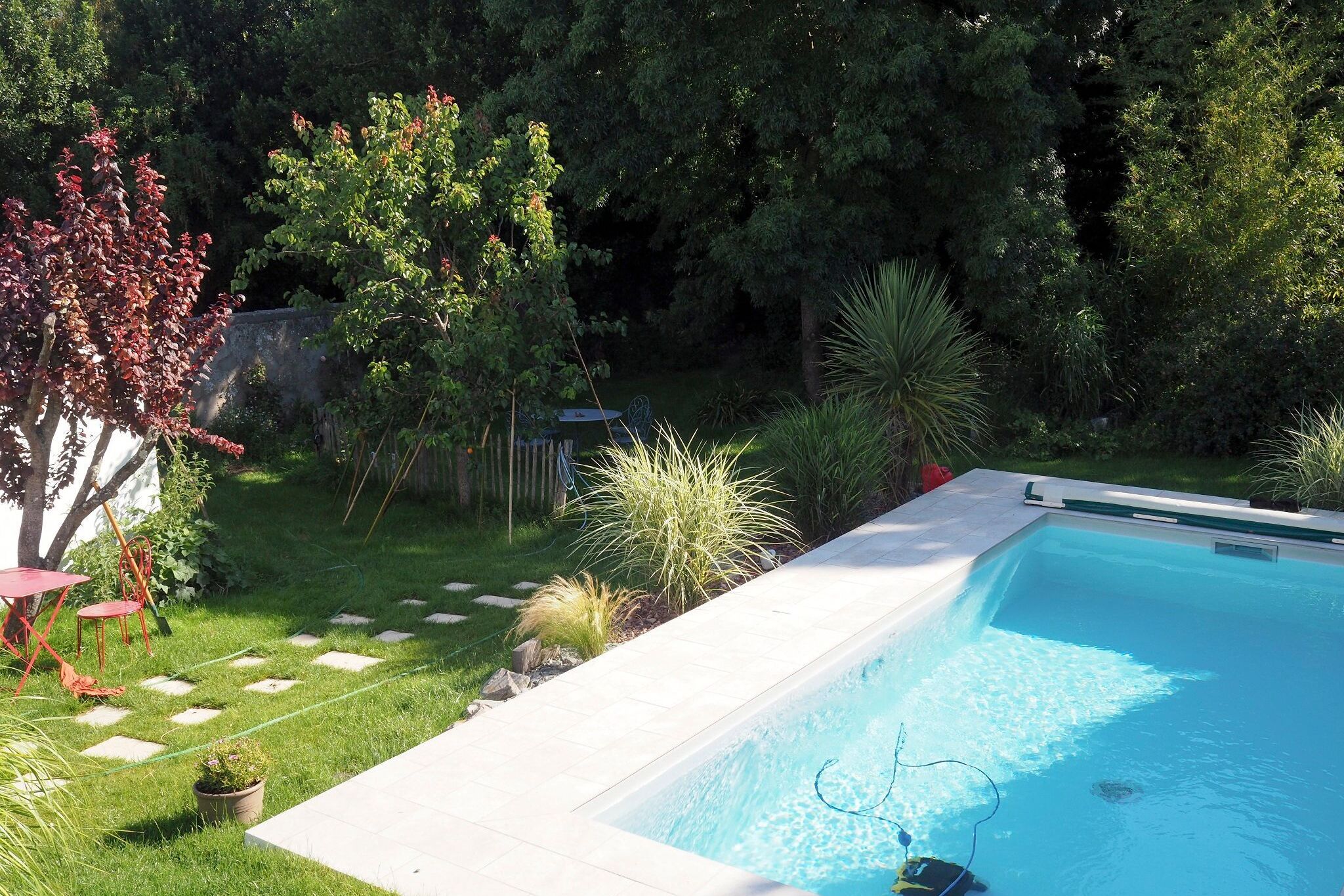 Kindvriendelijk vakantieverblijf in La Rochelle met een zwembad