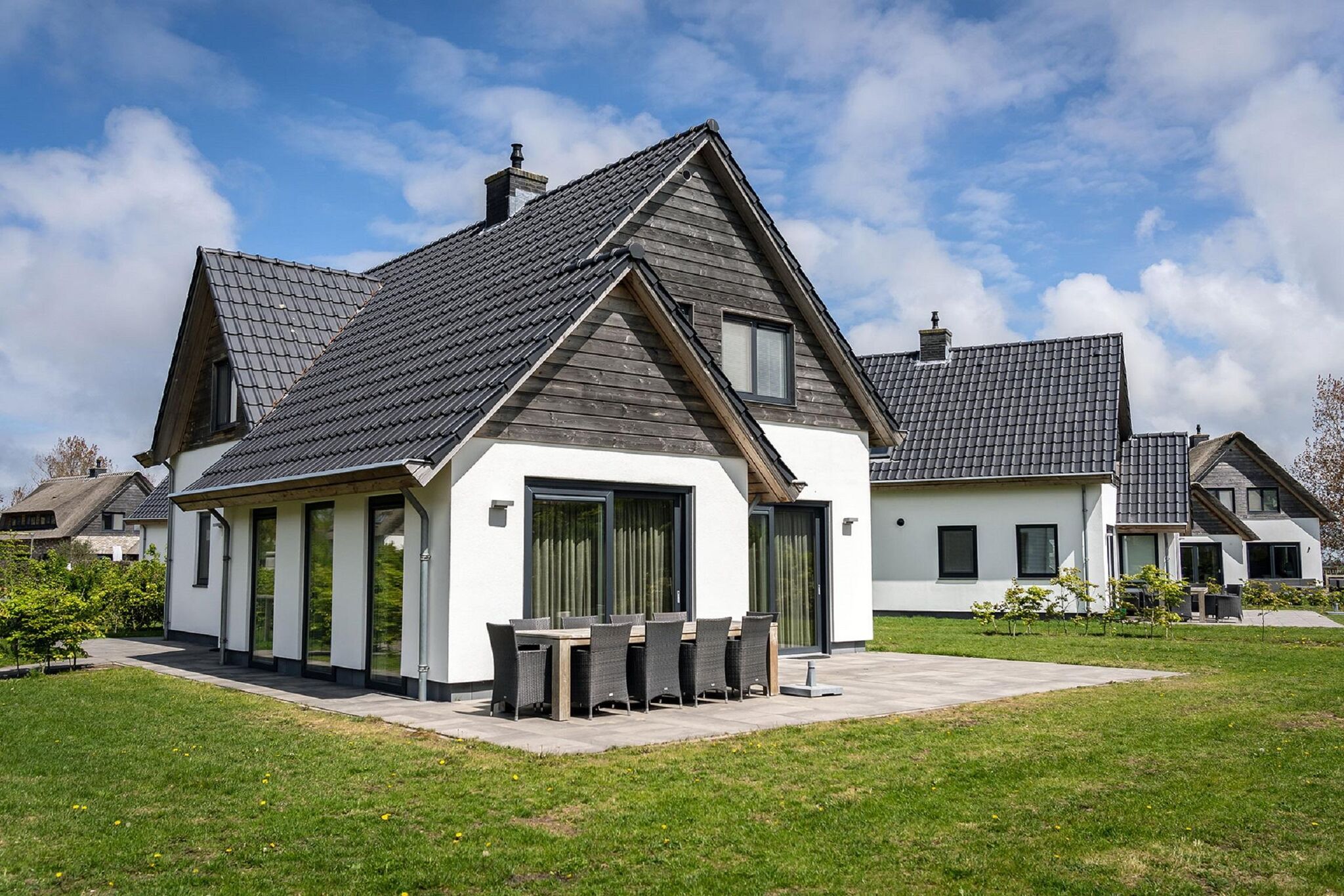 Luxe villa niet ver van de zee op Texel