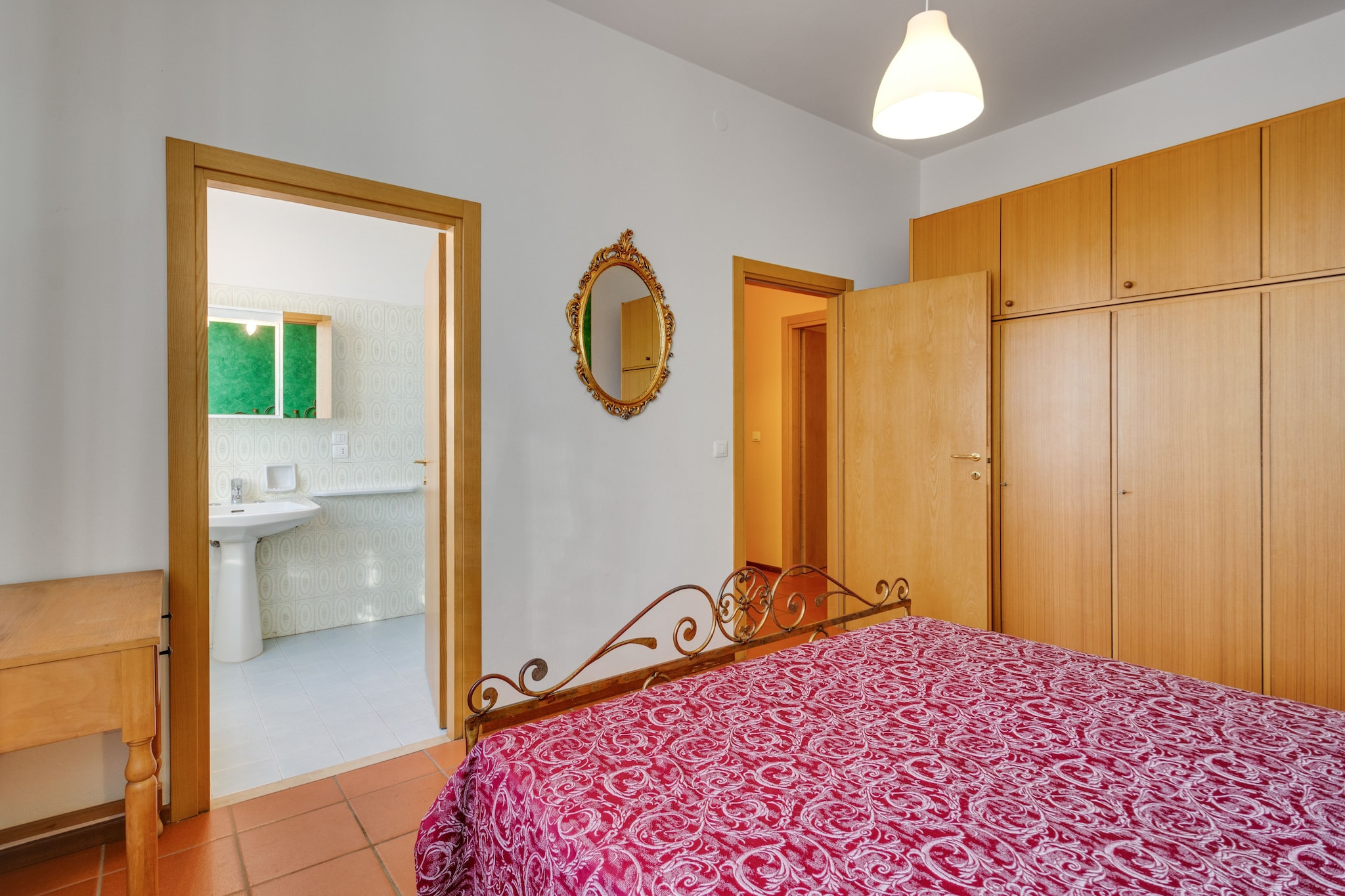 Bed Room