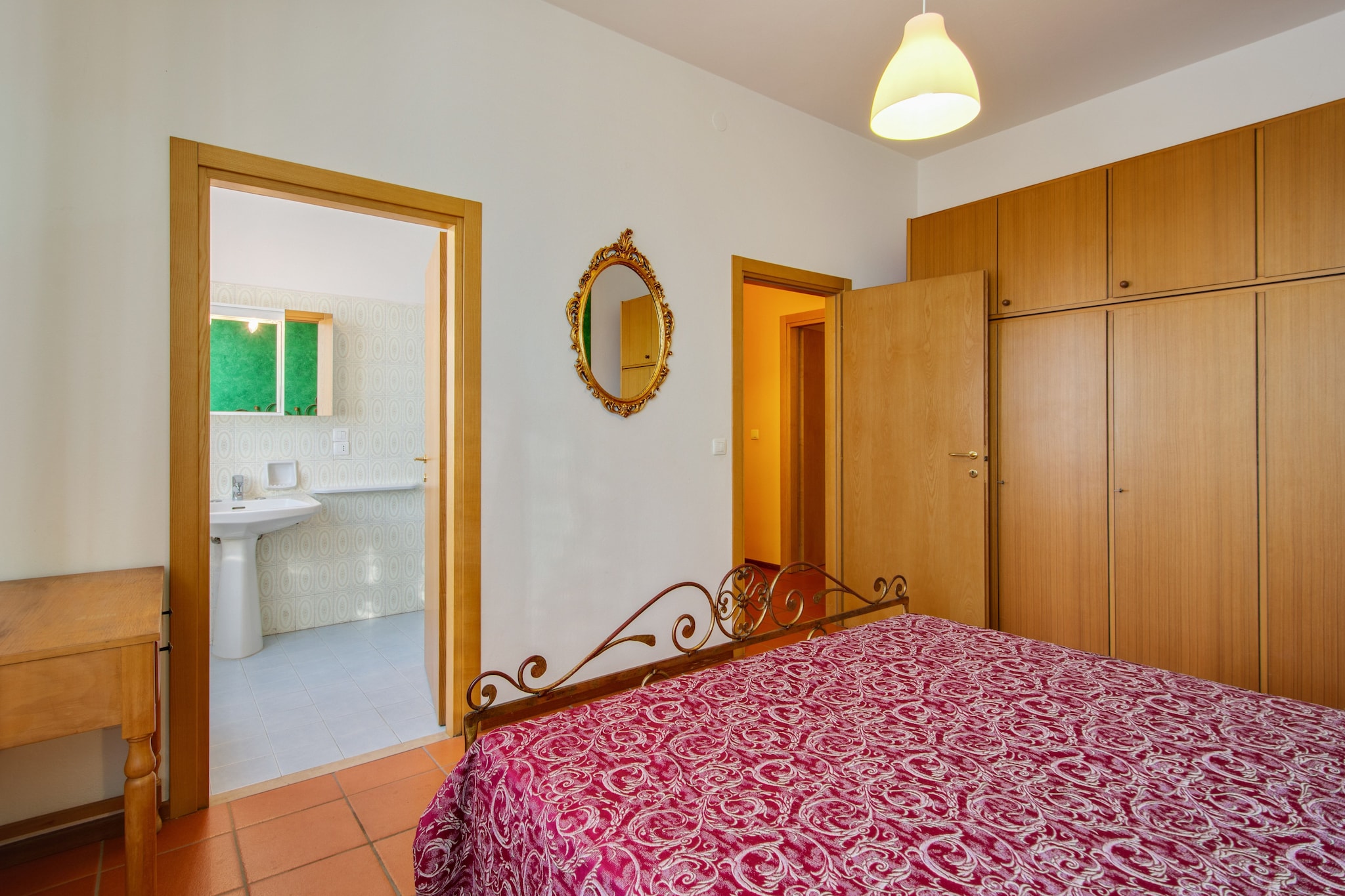Bed Room