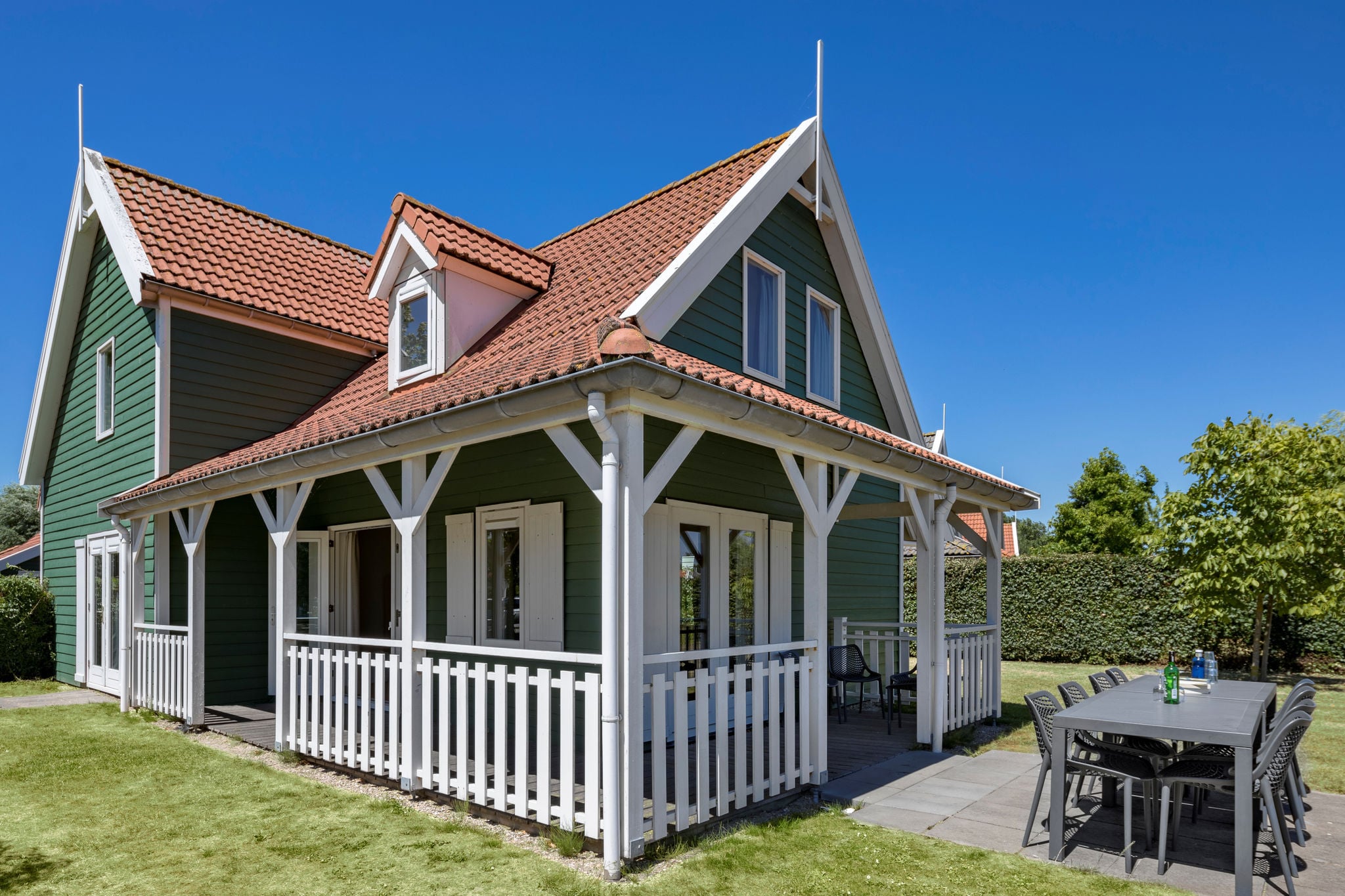 Restyled villa with dishwasher, near the Grevelingen Lake
