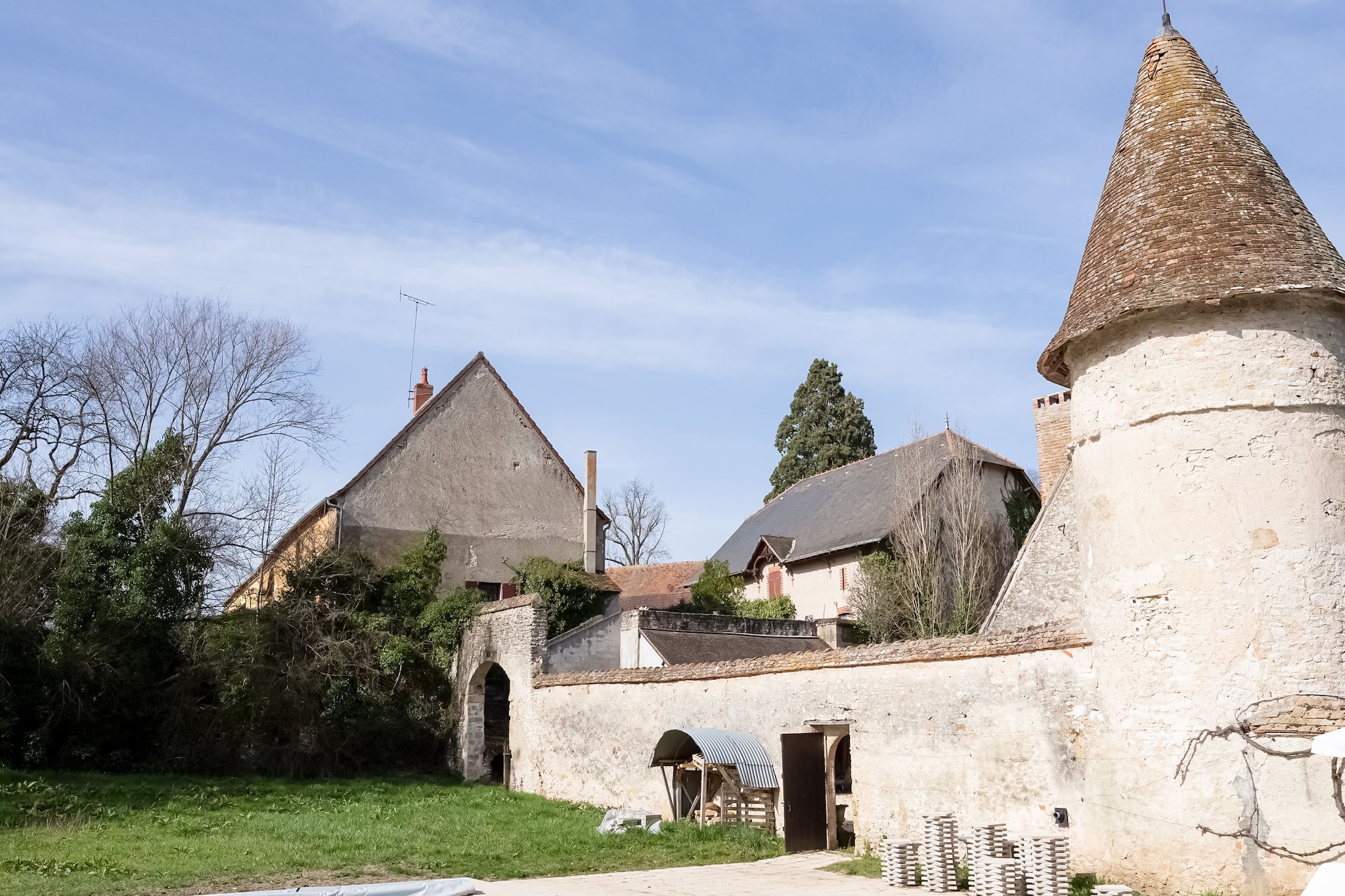 LE VIEUX CHATEAU-Tuinen zomer