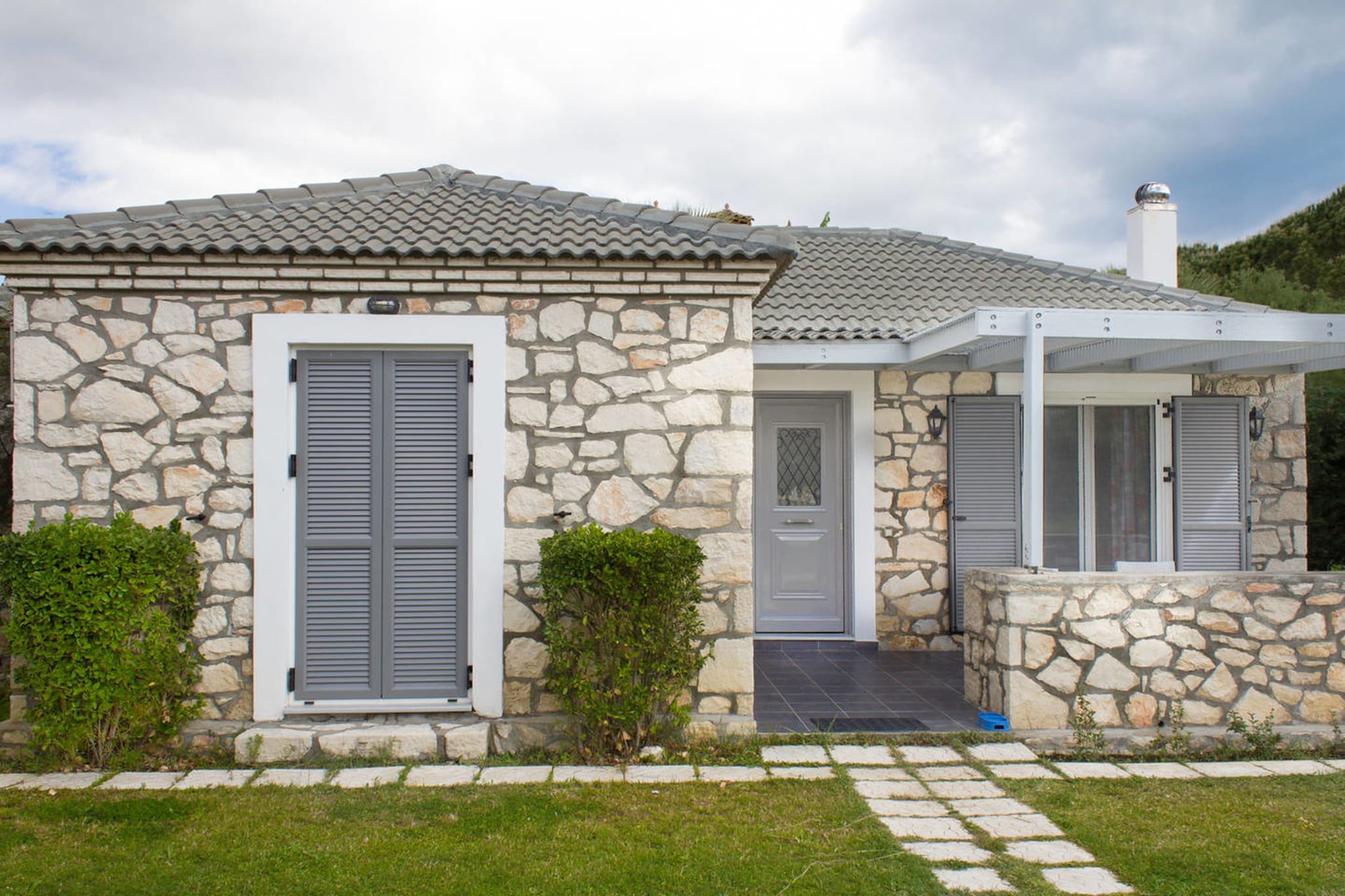 Exterior Summer