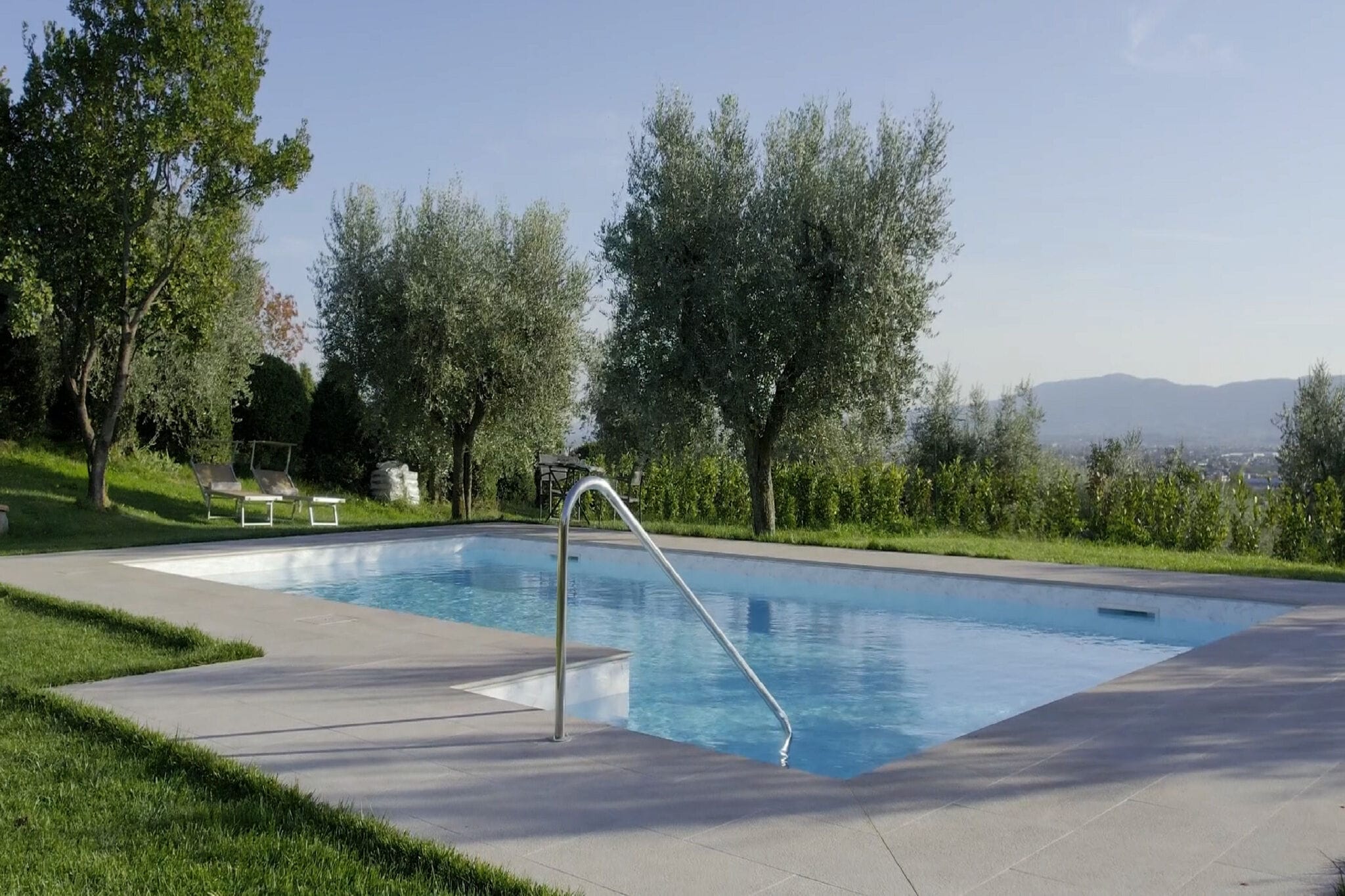 Maison de vacances confortable avec piscine située à Pistoia