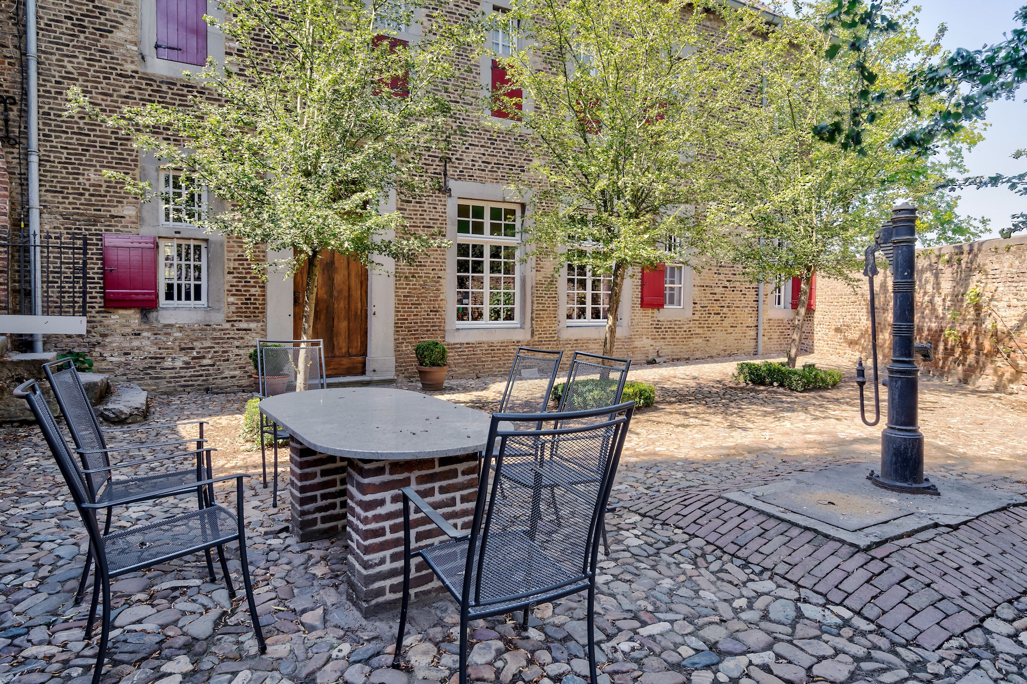Country Apartment with Views