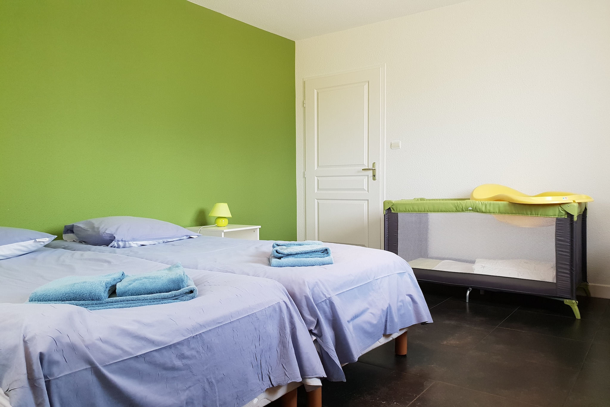 Bed Room