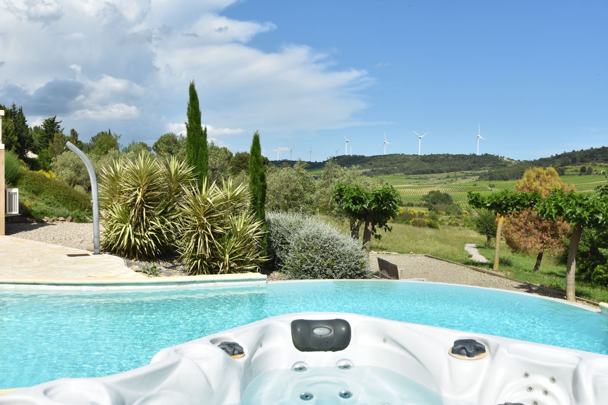 Villa with heated pool, jacuzzi, sports field and stunning views