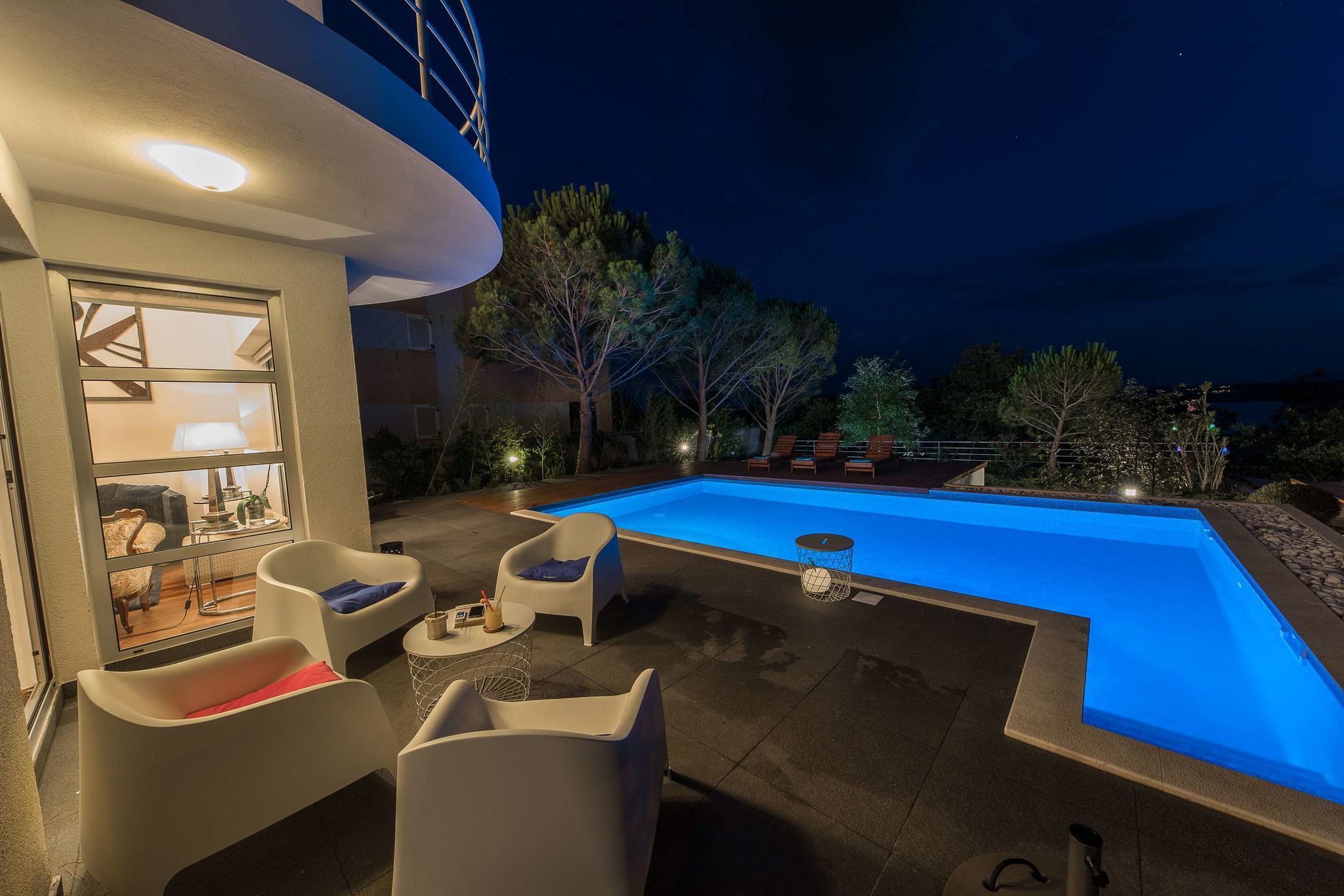 Villa moderne avec piscine privée à Dramalj