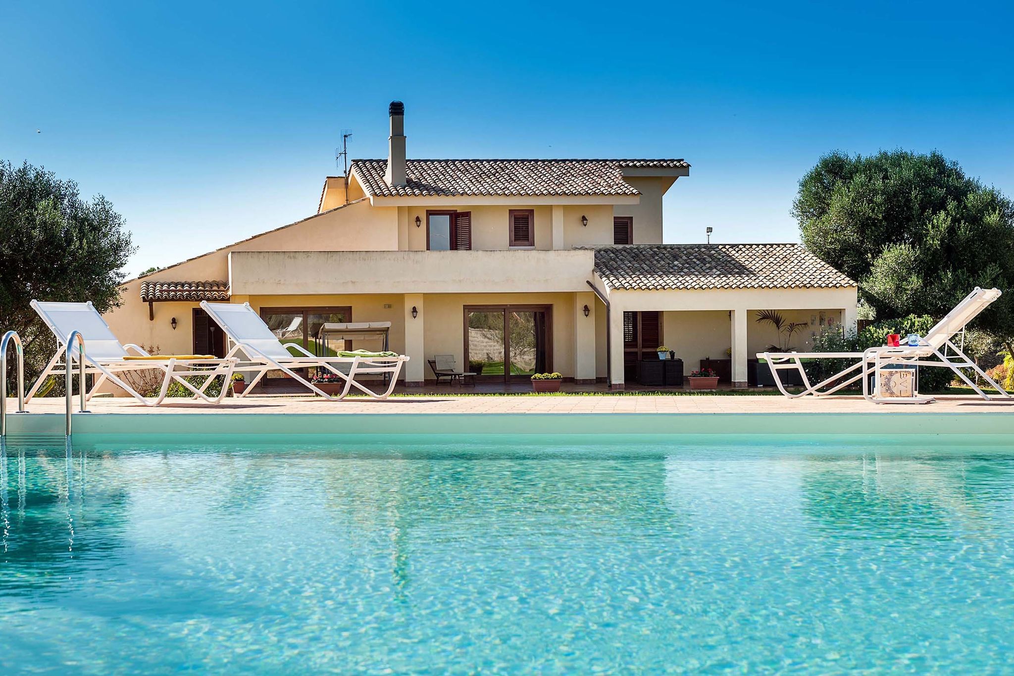 Wonderful villa with swimming pool nearby Marsala, just 5km from the sea!