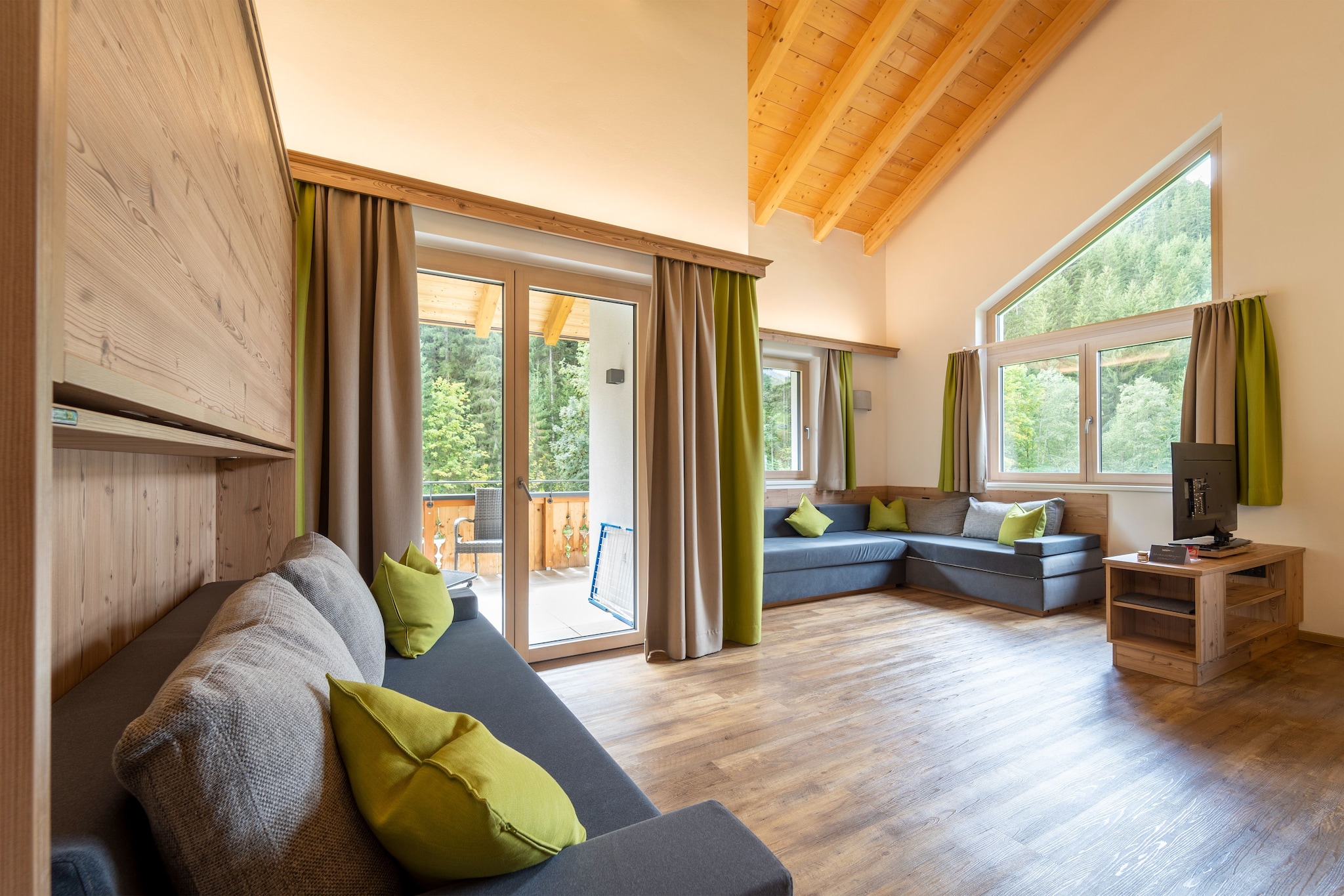 This 1-bedroom chalet in Saalbach-Hinterglemm promises a fun-filled vacation near a large ski area of Austria. Featuring 2 relaxing saunas and ski boot heaters, it is perfect for a family of 2 or a couple to stay.
The region has many hiking and mountain biking trails to try. Ski lovers can have fun on the slopes of Saalbach-Hinterglemm, and try cross country skiing, snowboarding, and tobogganing. The attractions of Salzburgerland can be easily accessed from here. Restaurants are at 800 m and supermarket is at 1 km.
Located on the first floor, the ski chalet has parking, bicycle storage, and ski boot heaters. You can enjoy the views of mountains and the Saalach river from the balcony. After a tiring day, the relaxation room with sauna and shower is perfect to soothe your muscles. Enjoy a peaceful evening in the living room watching TV.
Public transport lies 50 m away.
When you book this house, you get a Joker card in the summer. This gives you free or discounted tickets to attractions. You also receive a 10% discount on ski rentals and a 5% discount on ski lessons at leisure5752.skidome.at in Viehhofen. Charges for charging electric or hybrid cars (if possible) are calculated separately based on consumption.