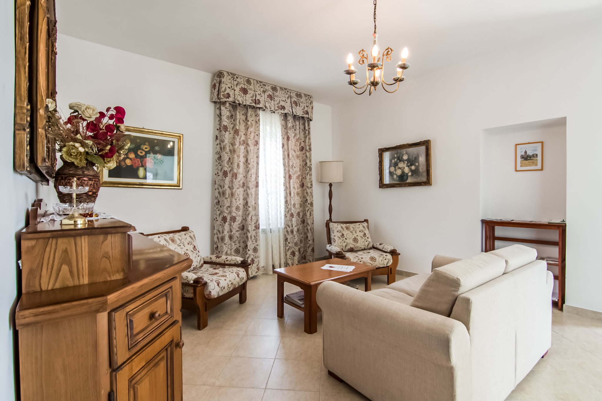 On the 1st floor: (Living room(TV, seating area, air conditioning(paid)), Large kitchen(dining table, hob, hood, oven, microwave, dishwasher, fridge-freezer), bedroom(single folding bed, double bed, TV), bedroom(single folding bed, double bed, TV), bedroom(double bed or 2 single beds, TV), bedroom(double bed or 2 single beds, TV), bathroom(shower, washbasin, toilet, bidet), bathroom(shower, washbasin, toilet, bidet), bathroom(washbasin, toilet, bidet, washing machine))\n\nheating, terrace, garden, BBQ, parking, deckchairs, parasol, swimming pool(shared with other guests, outside, opened from 1/2 Jun upto and including Sep), play equipment, table tennis table, bicycles available(on request), high chair, ironing board, iron