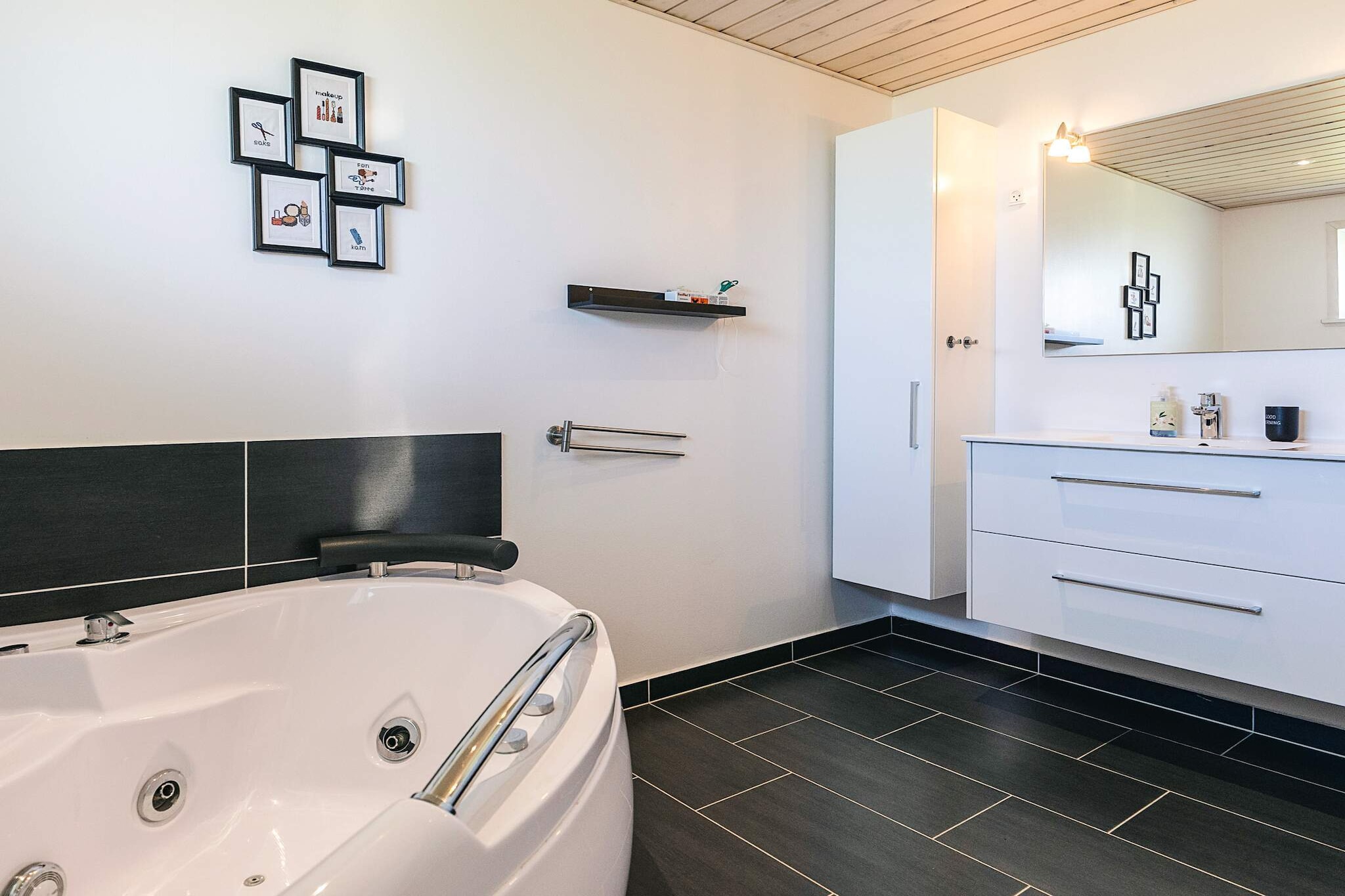 Luxe Spa Retreat in Hurup -- By Traum Ferienwohnungen-Binnen