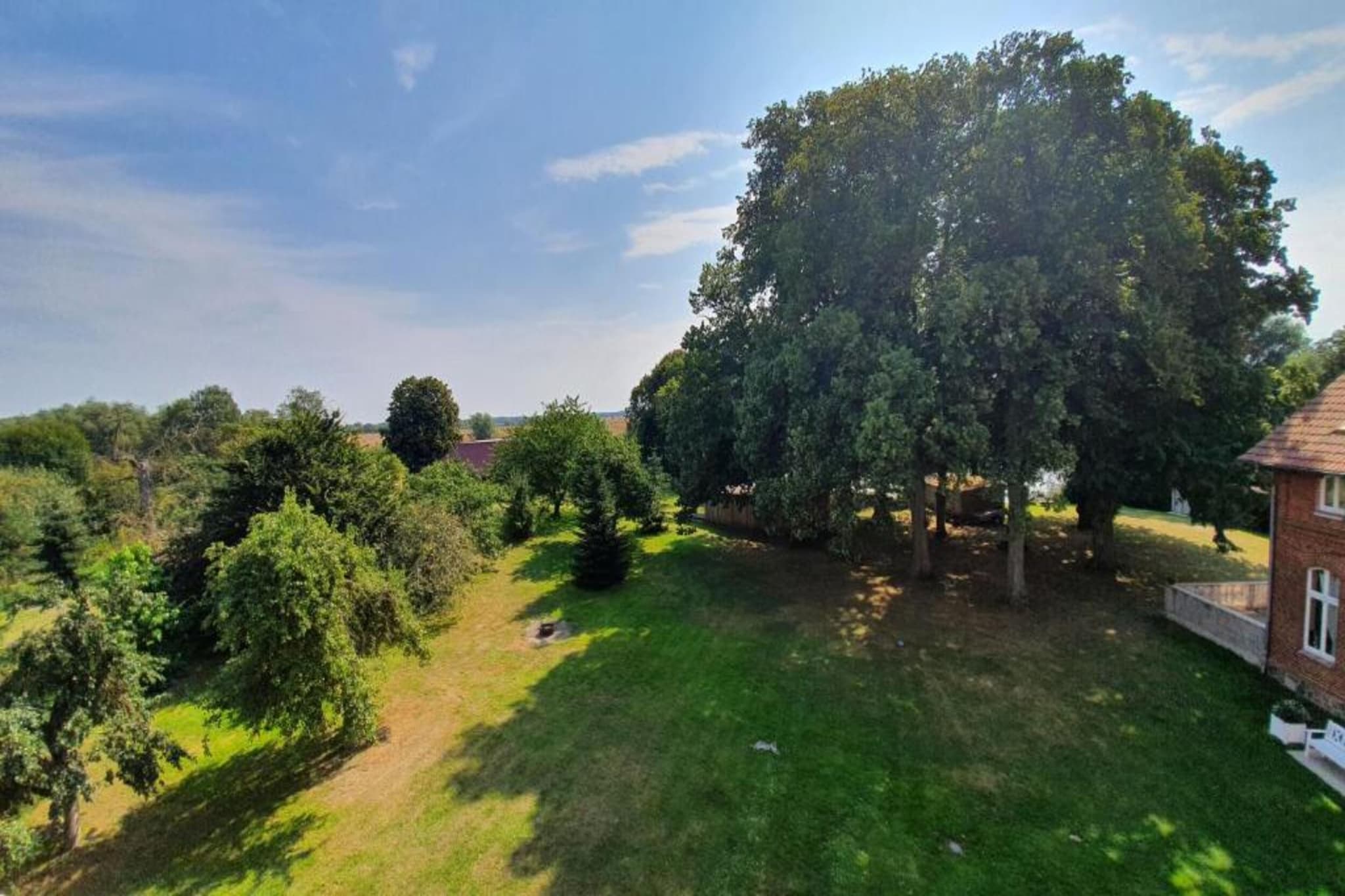 Komfortable Familienwohnung 2-Gebieden zomer 20km
