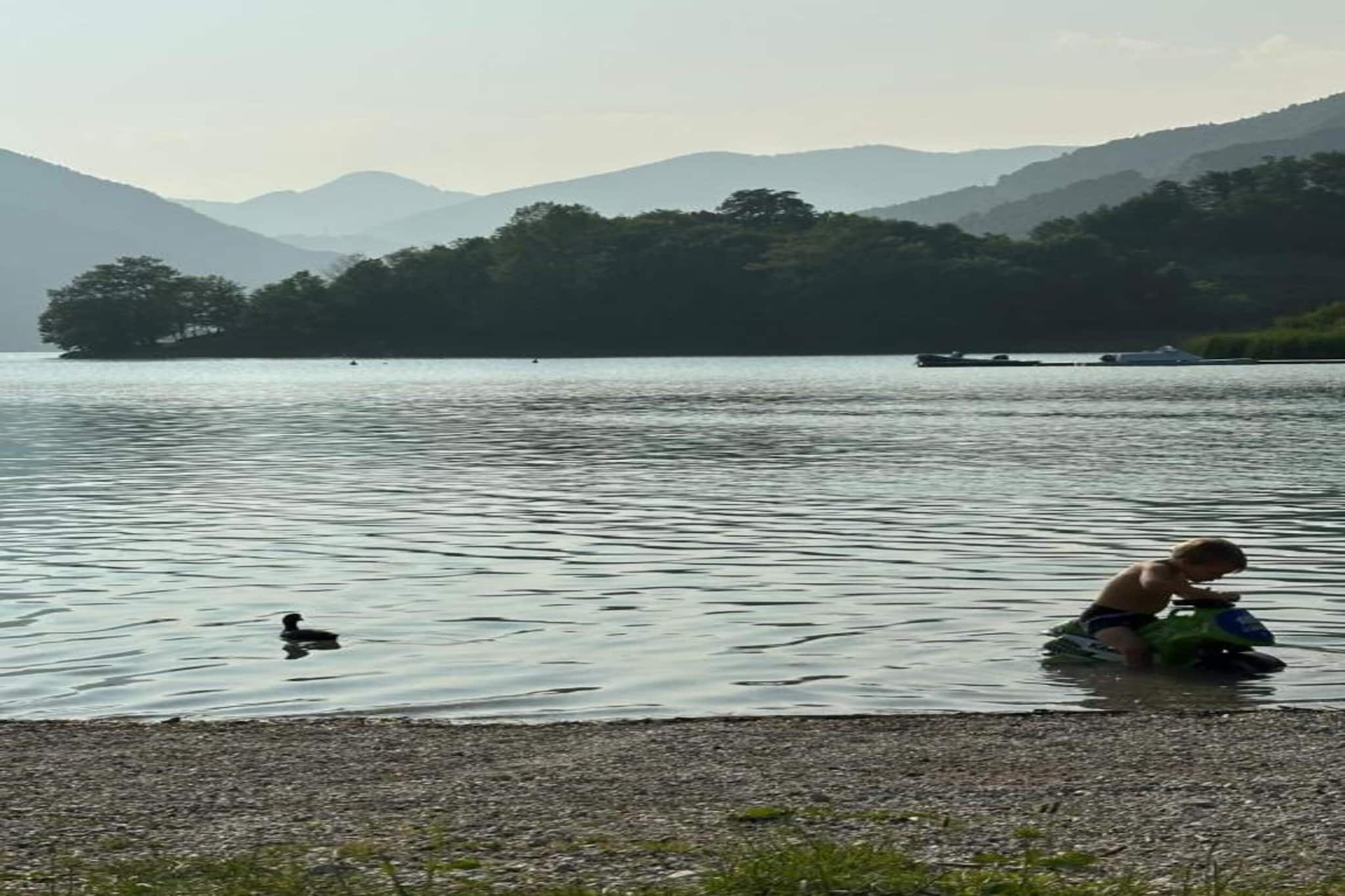 Villa Etti Trilo - Fronte Lago-Gebiete Sommer 1 km