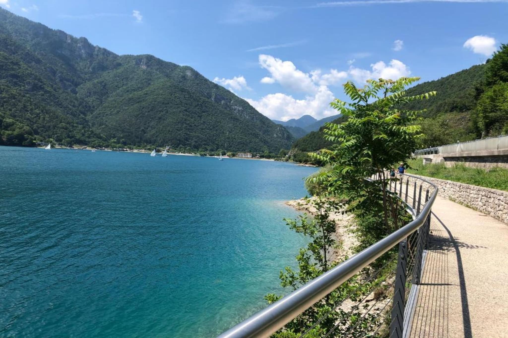 Villa Etti Trilo - Fronte Lago-Gebiete Sommer 1 km