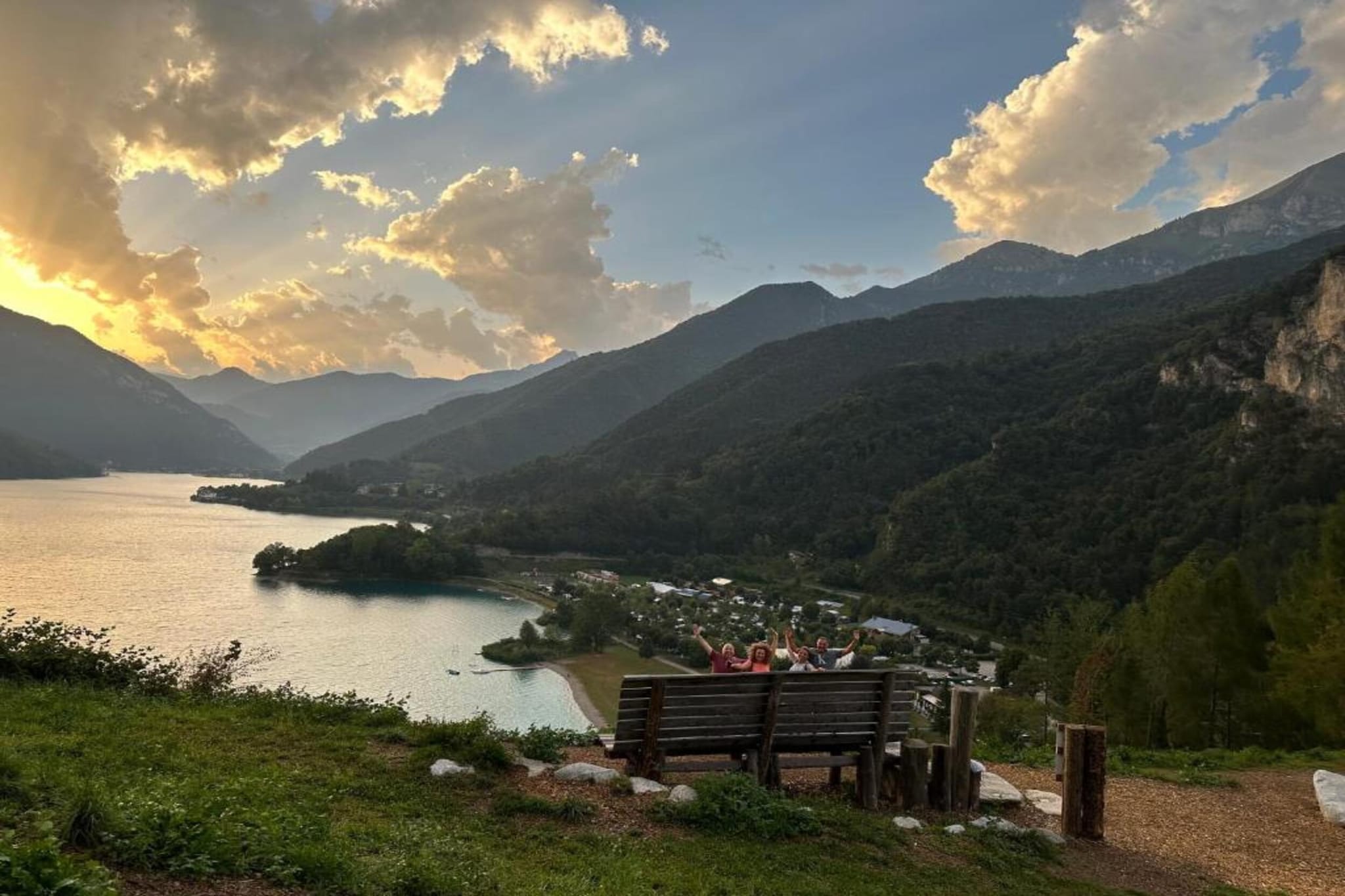 Villa Etti Trilo - Fronte Lago-Gebiete Sommer 1 km