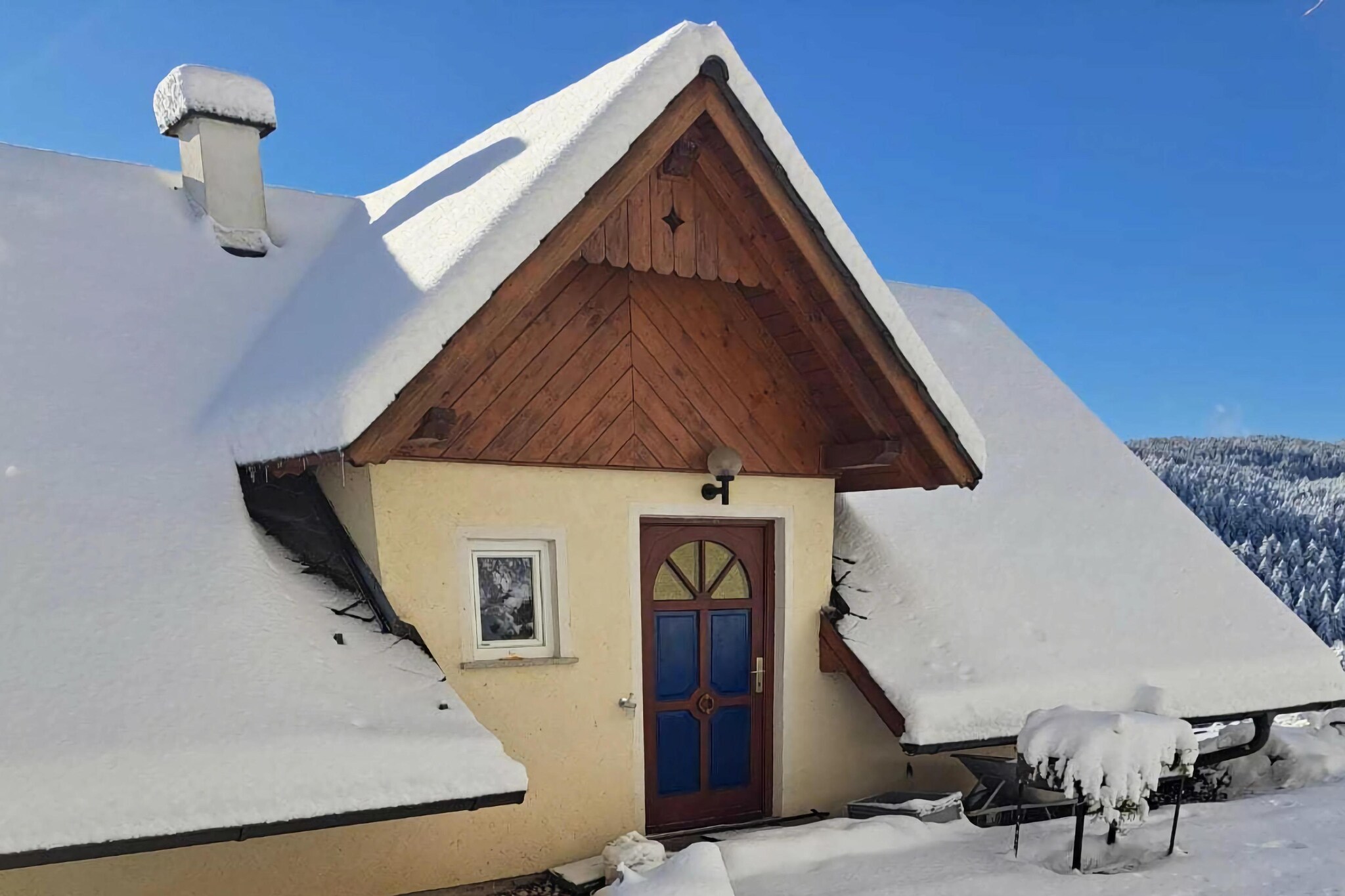 Exterior Winter