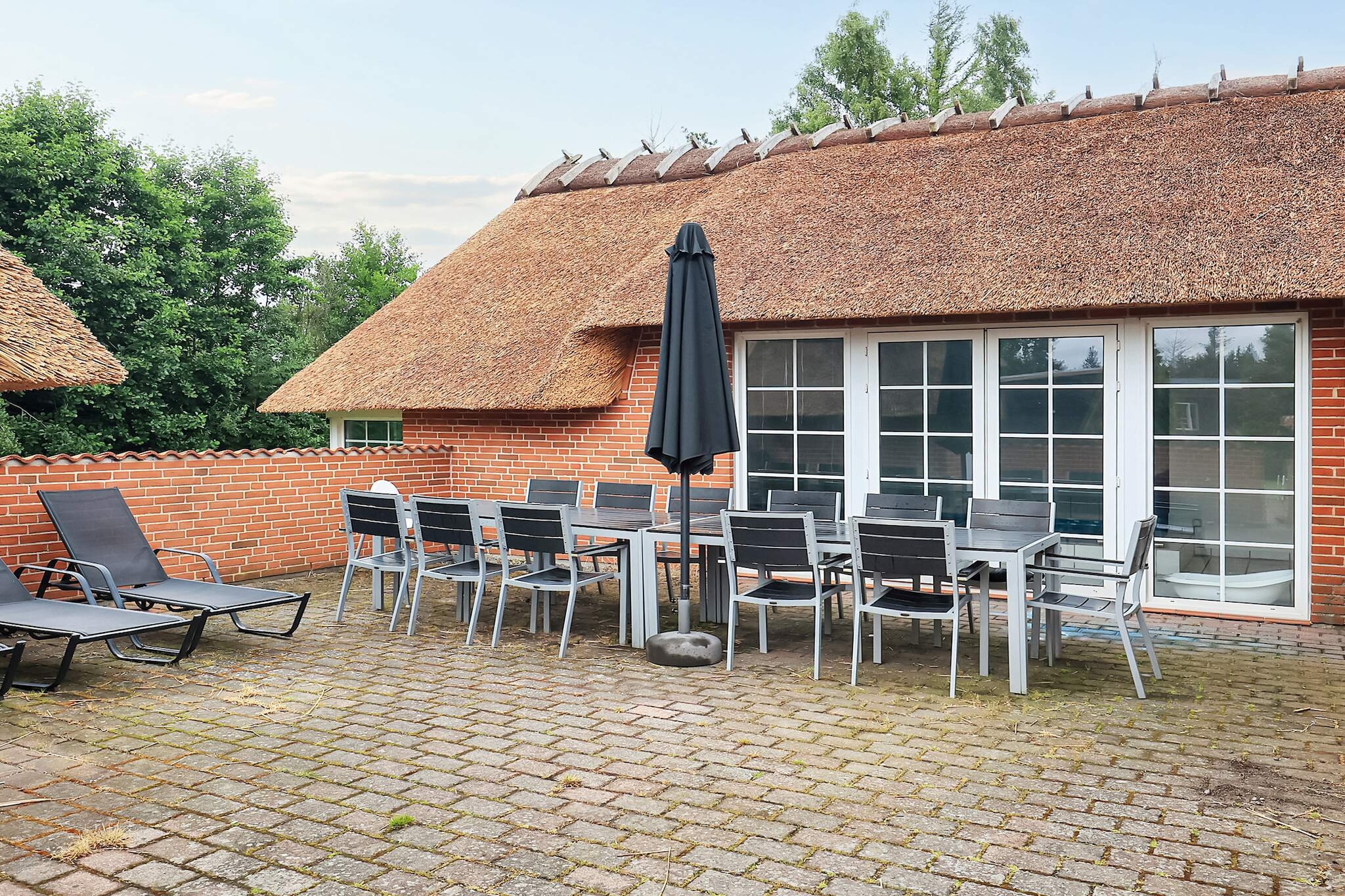 12 person holiday home in Væggerløse-By Traum