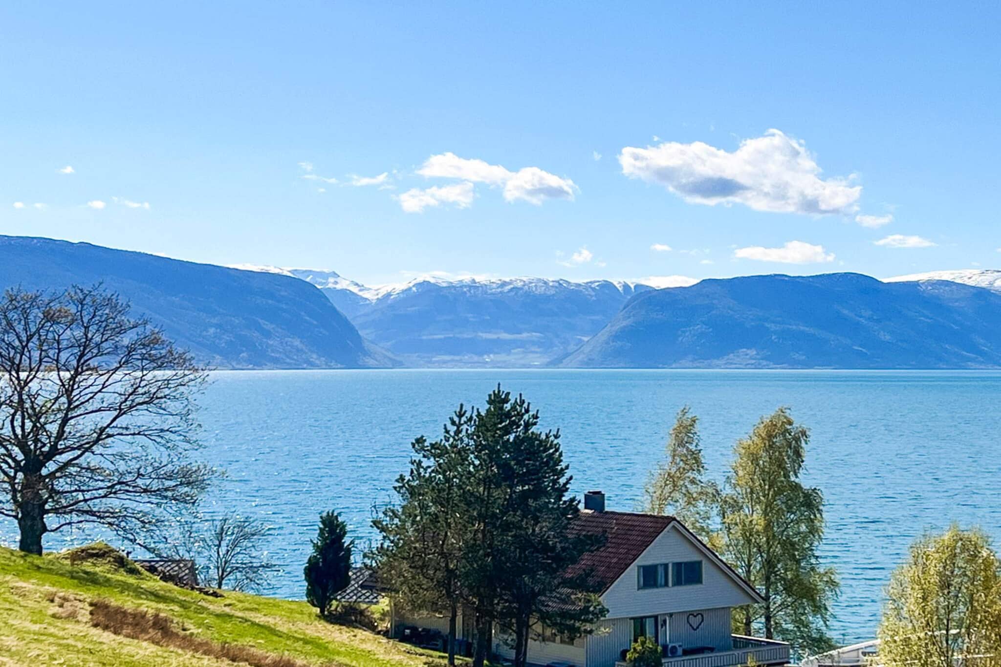 HUS NR. 2 - Buitenlucht