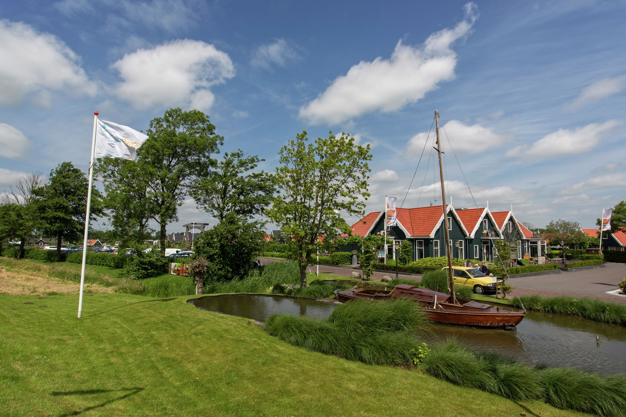 In Zaanse stijl gebouwd vakantiehuis, op 15 km. van Alkmaar