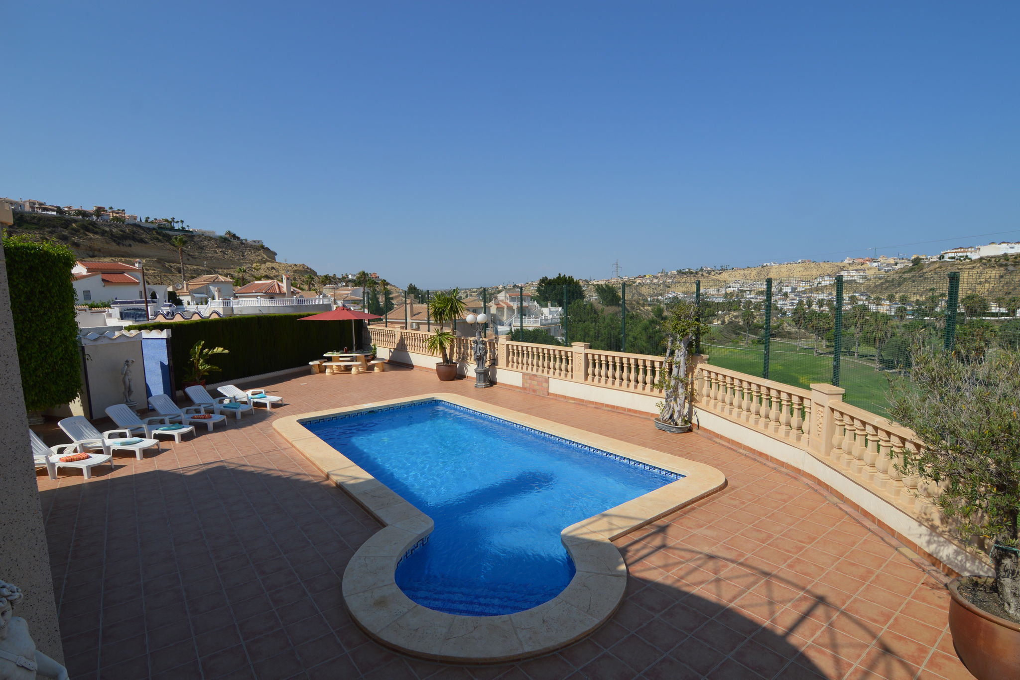 Detached villa with a swimming pool and amazing view of the La Marquesa golf course