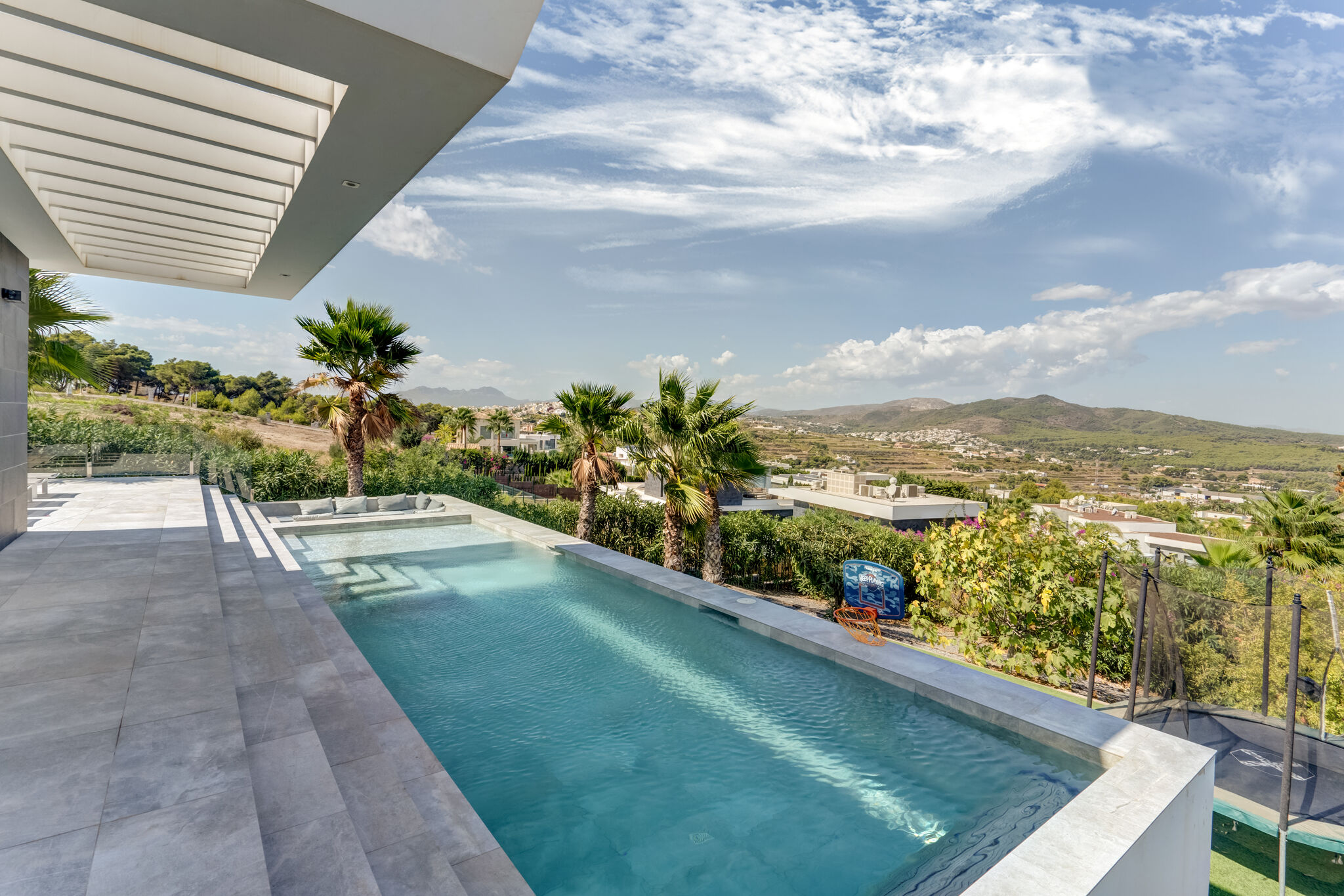 Villa moderne à Javea avec piscine privée
