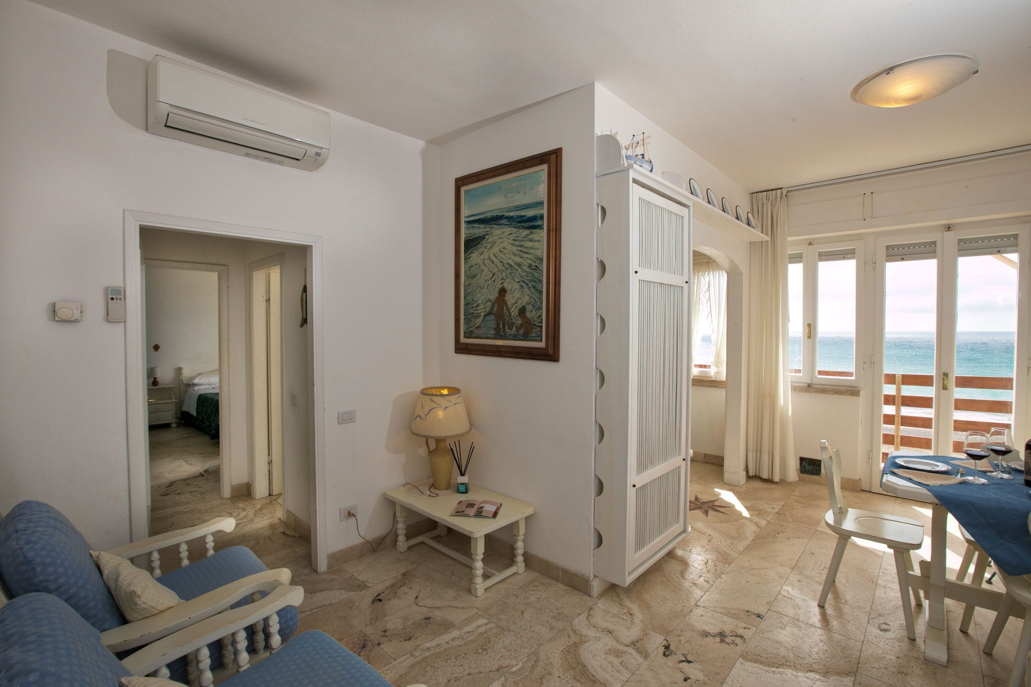 Modern appartement in Marina di Castagneto Carducci met lift