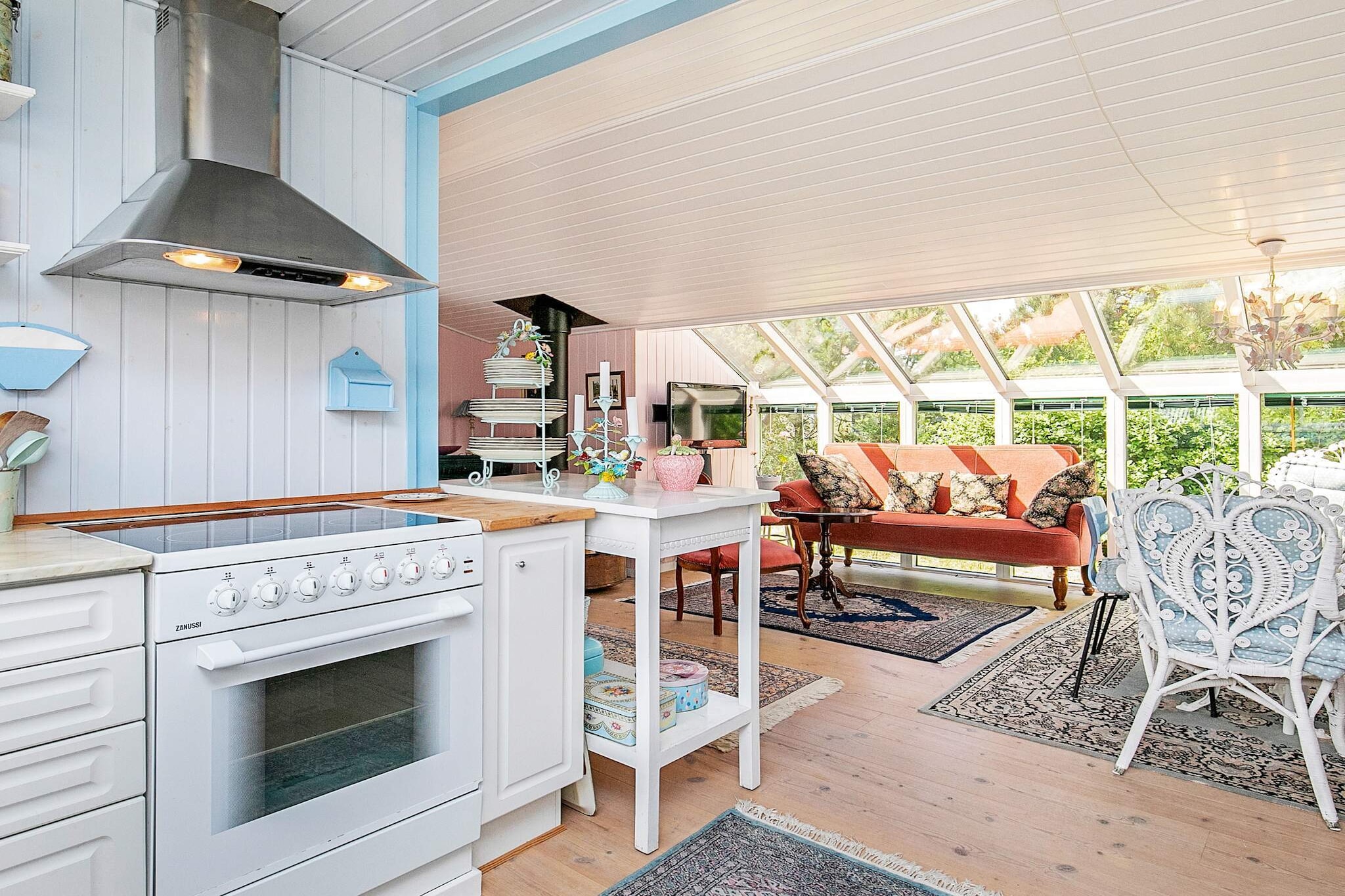 Holiday Home with Terrace & Fire Pit - Indoor
