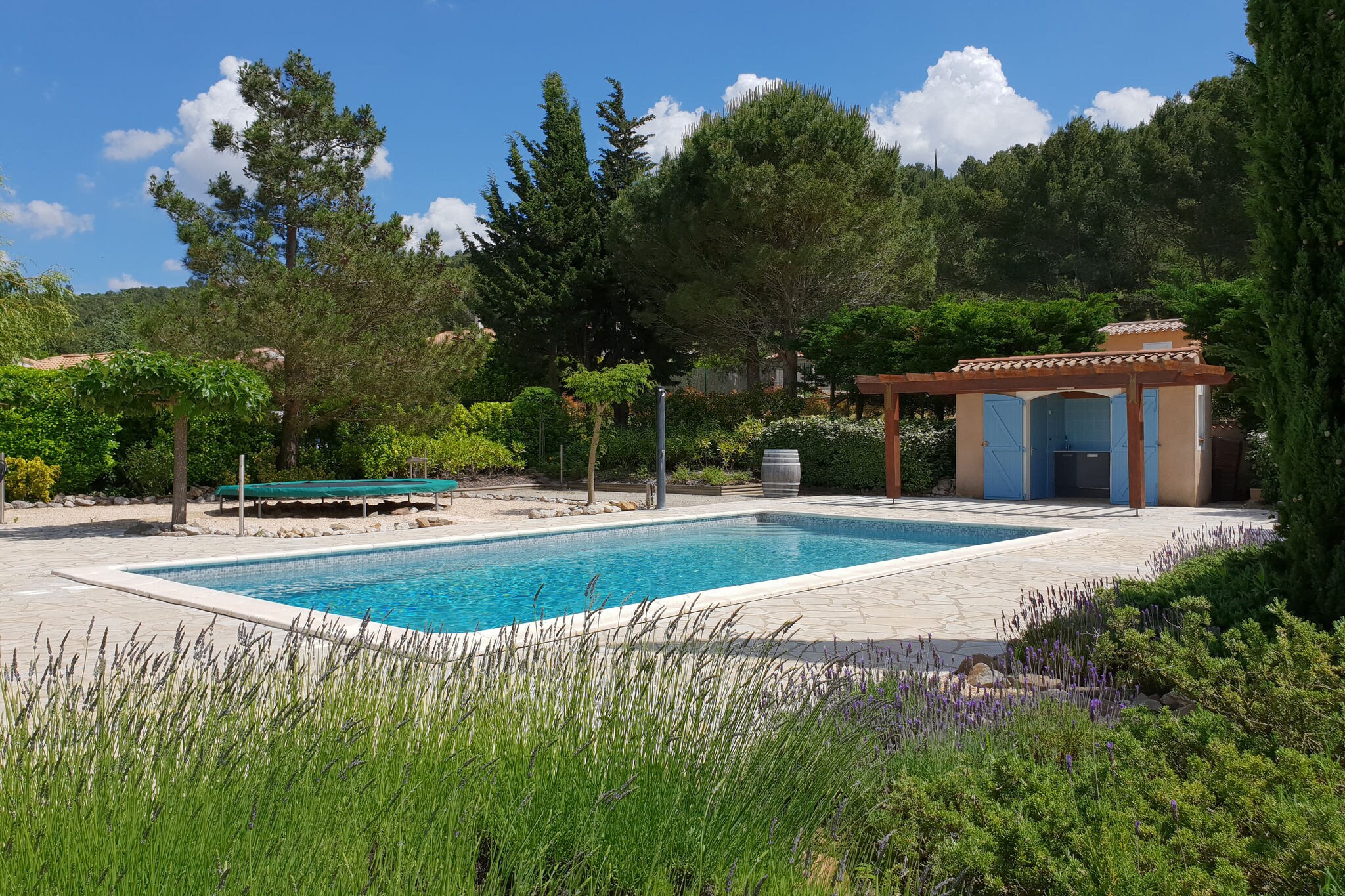 Moderne Villa in Montbrun-des-Corbières mit eigenem Pool