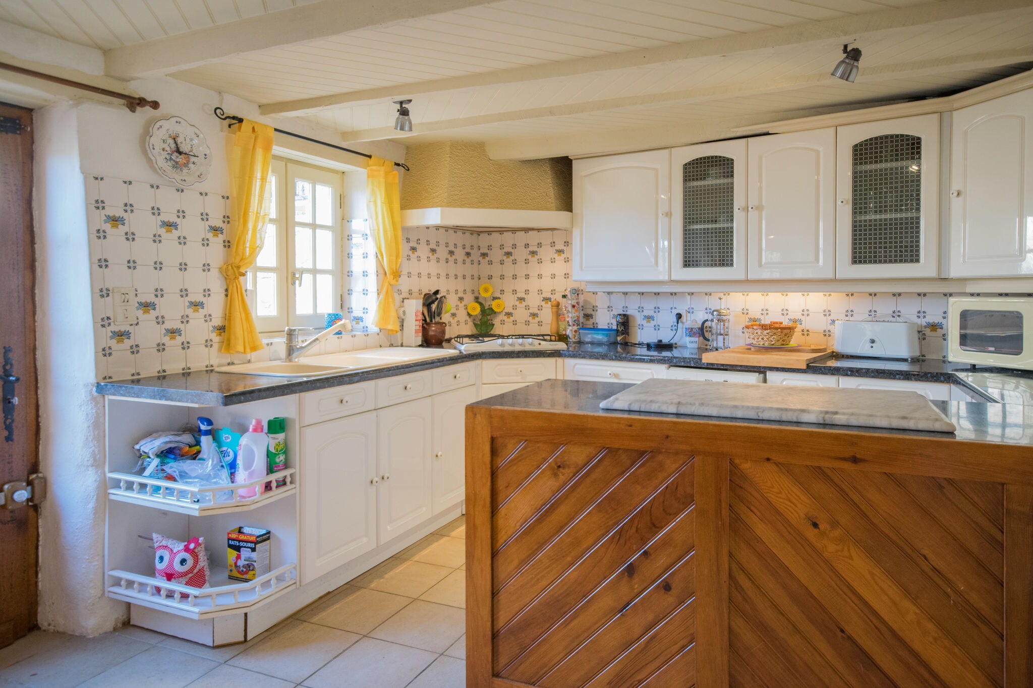 Maison de vacances confortable à Puy-l'Évêque avec terrasse