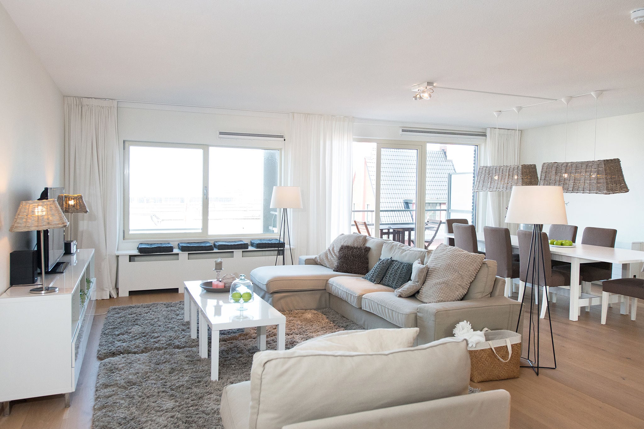 2 slaapkamer appartement met balkon uitzicht zee- en havenzijde Scheveningen