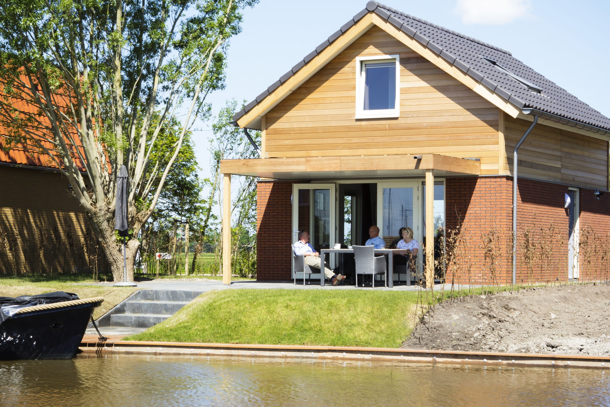 Maison de vacances moderne avec terrasse aquatique