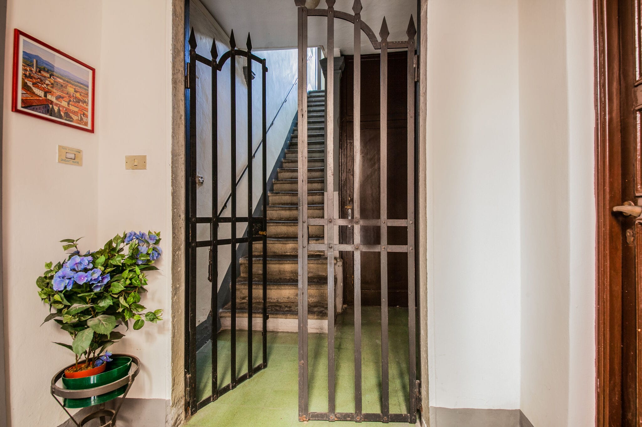 Stylish Mansion in Lucca Town Centre