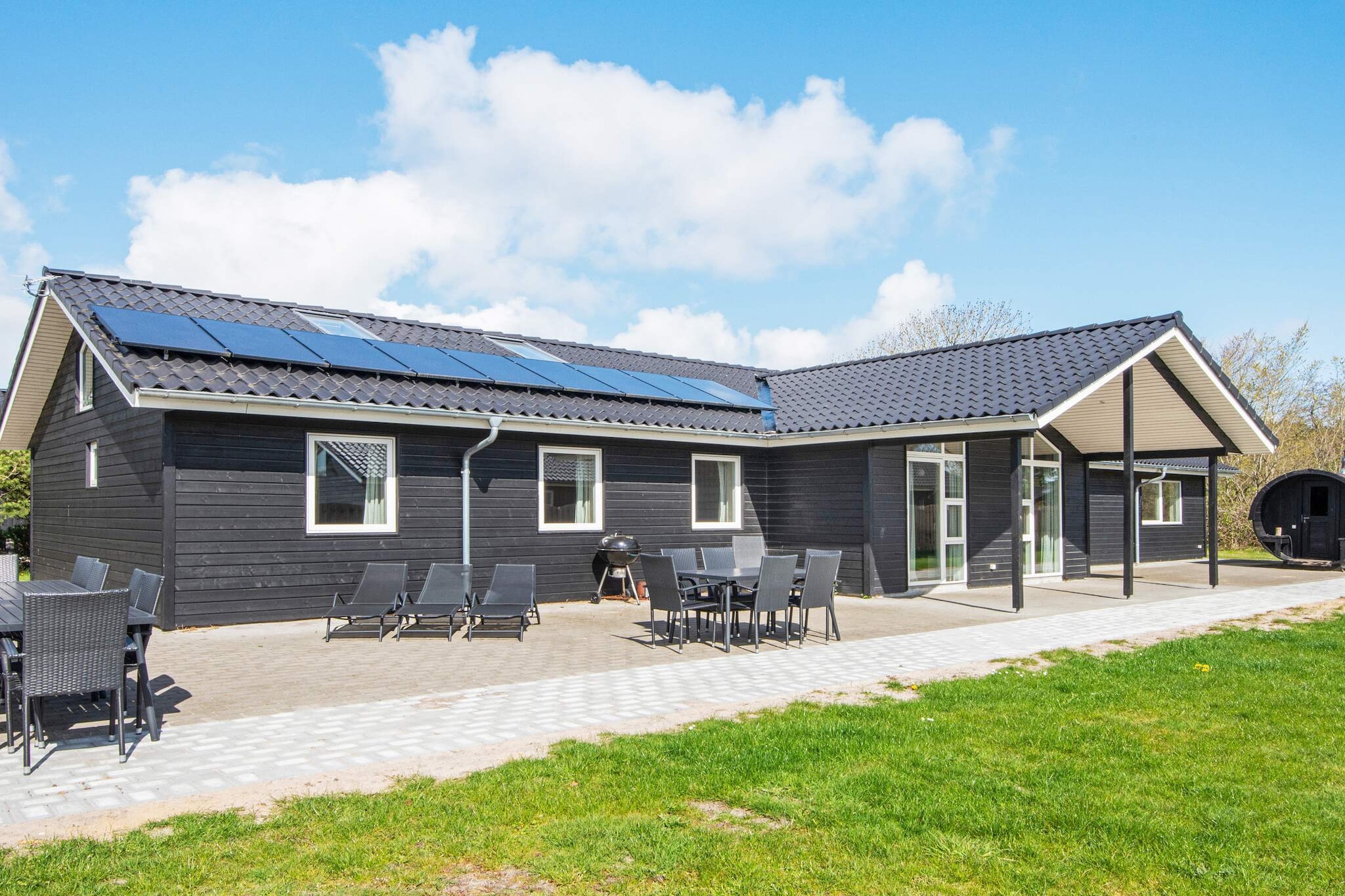 Zomerhuis met zwembad, sauna