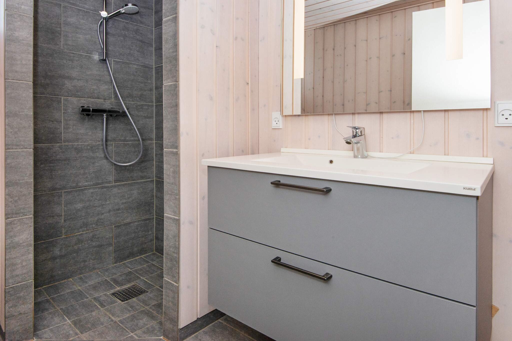 Zomerhuis met zwembad, sauna - Binnen