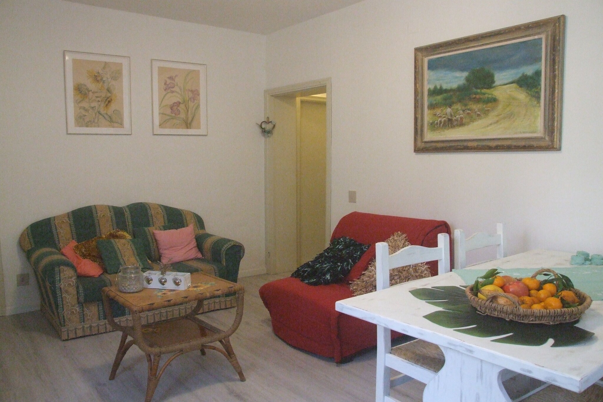 Escape to the rolling hills of Sassetta, where this holiday home for six guests offers a peaceful getaway with free WiFi and a charming countryside setting. Just 1 km from the town center, this retreat provides easy access to local shops and restaurants, while the nearby beach (12 km away) invites guests to soak up the Tuscan sun. Whether you're relaxing on the patio or enjoying the lush garden, this home ensures a memorable stay.

The ground floor features a spacious kitchen equipped with satellite TV, an oven, dishwasher, fridge-freezer, and washing machine, alongside two cozy bedrooms, each with a single bed and a double bed, and a bathroom with a bathtub. Guests can also enjoy a shower, ironing board, garden furniture, barbecue facilities, parking, and a parasol, ensuring both comfort and convenience.

Nearby, Terme di Sassetta offers rejuvenating thermal baths, while Parco Archeominerario Di San Silvestro provides a fascinating glimpse into Tuscanyâ€™s mining history. Spiaggia Libera Di Bibbona is perfect for a relaxing day by the sea. For dining, RISTORANTE IL VECCHIO FRANTOIO serves authentic Tuscan flavors, while Ristorante Da Ugo offers a delightful selection of local dishes. Whether exploring cultural landmarks or savoring regional cuisine, this holiday home is the perfect Tuscan retreat.