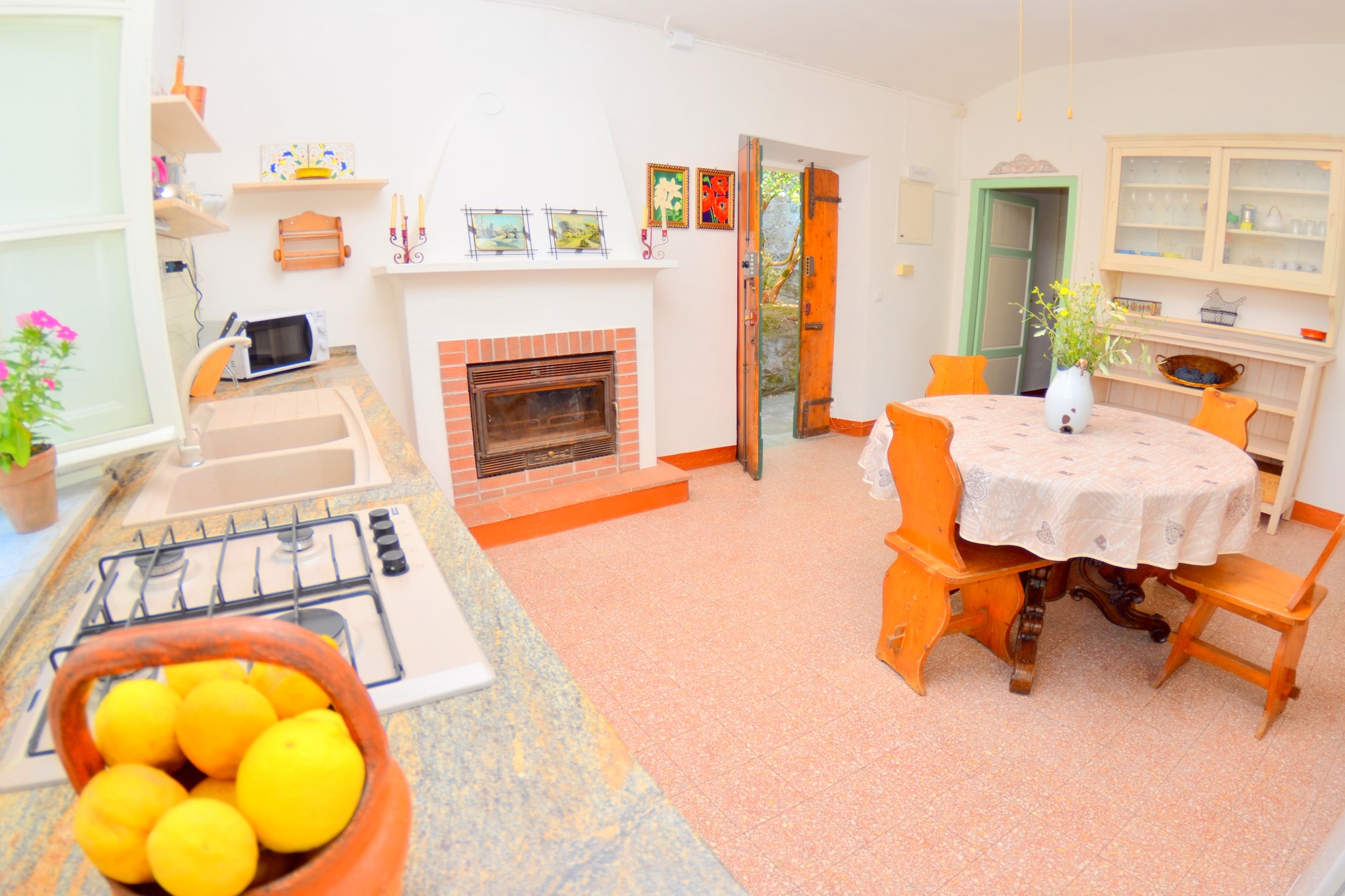 Massarosa Garden Cottage