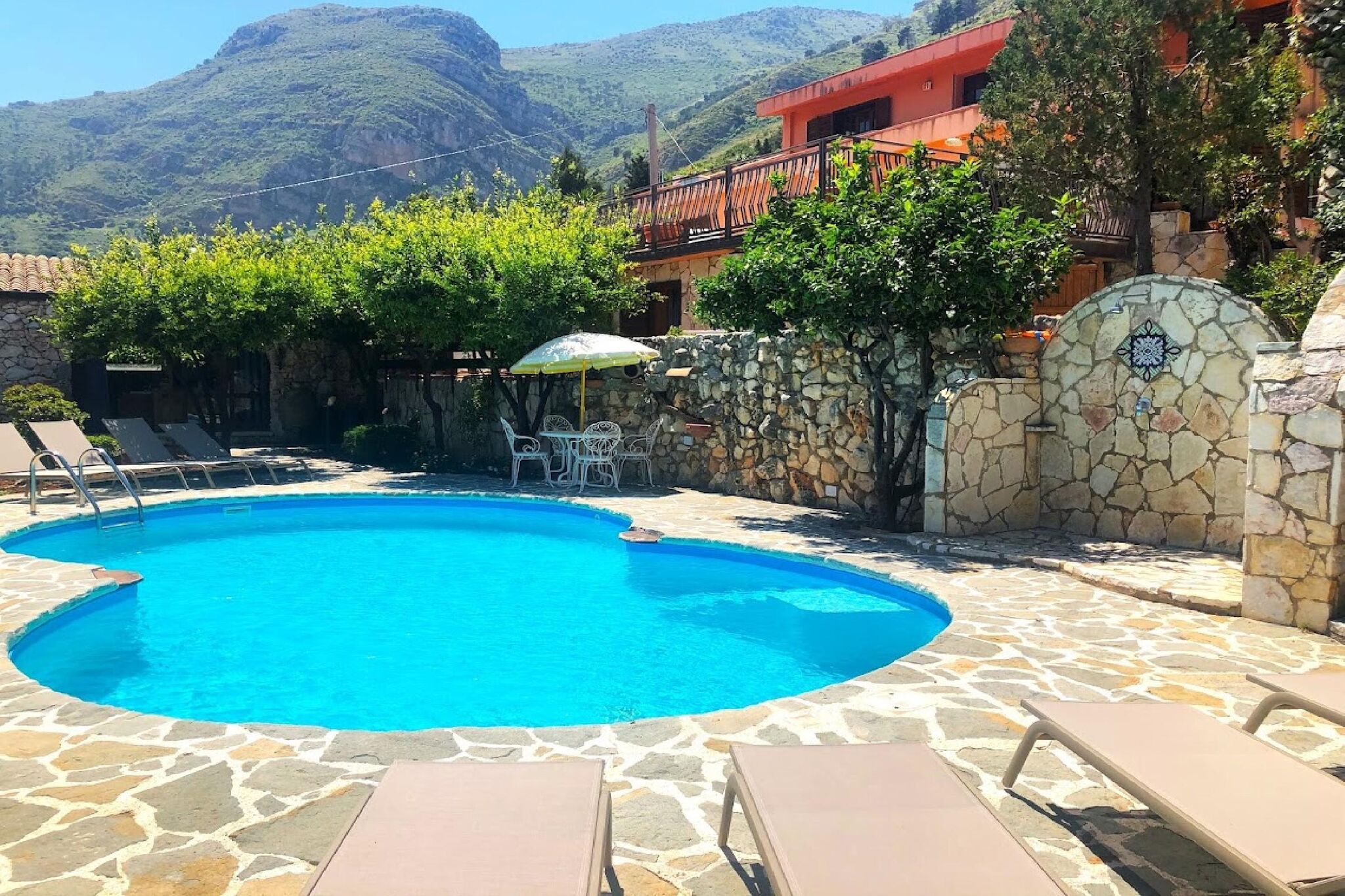 Lovely Holiday Home in Castellammare del Golfo with Pool