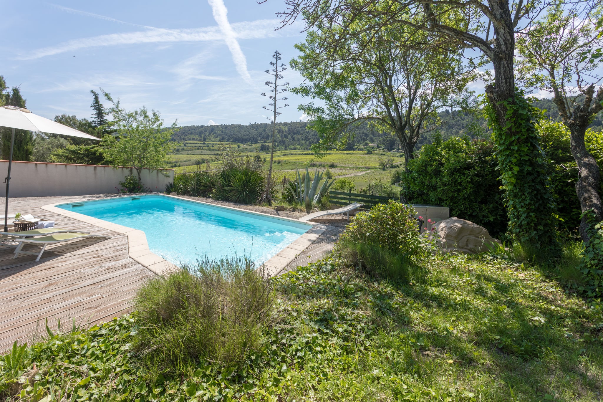 Ruime cottage in Montbrun-des-Corbières met privézwembad