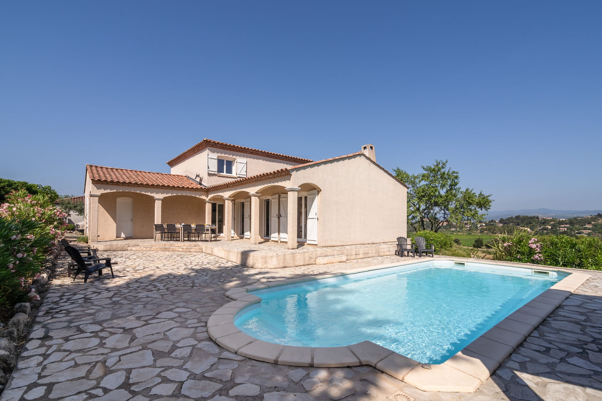 Royale en luxe villa, verwarmd privé zwembad, fantastisch uitzicht en privacy