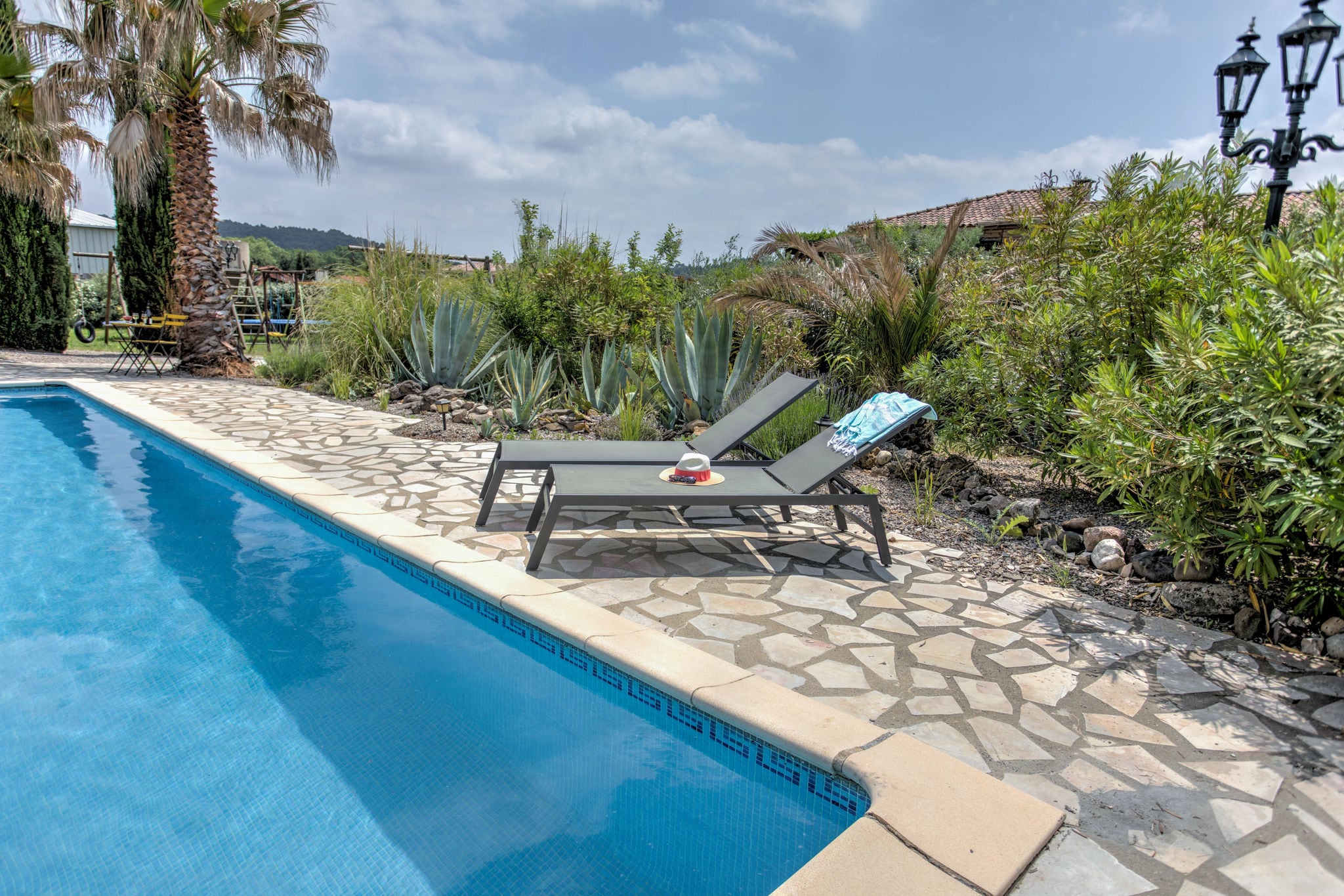 Moderne villa in Felines-Minervois met een privé zwembad