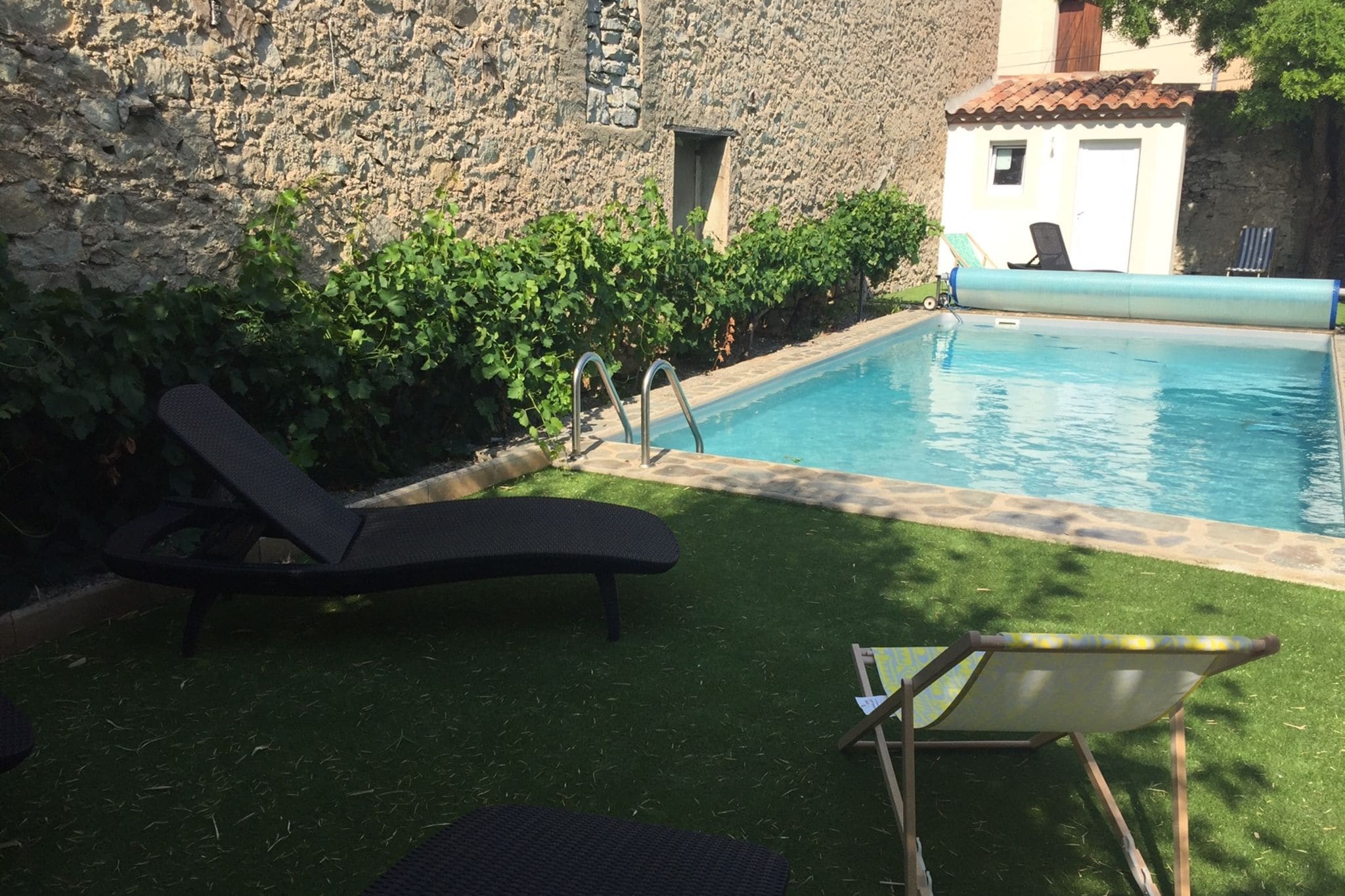 Villa avec piscine privée près du lac à Olonzac
