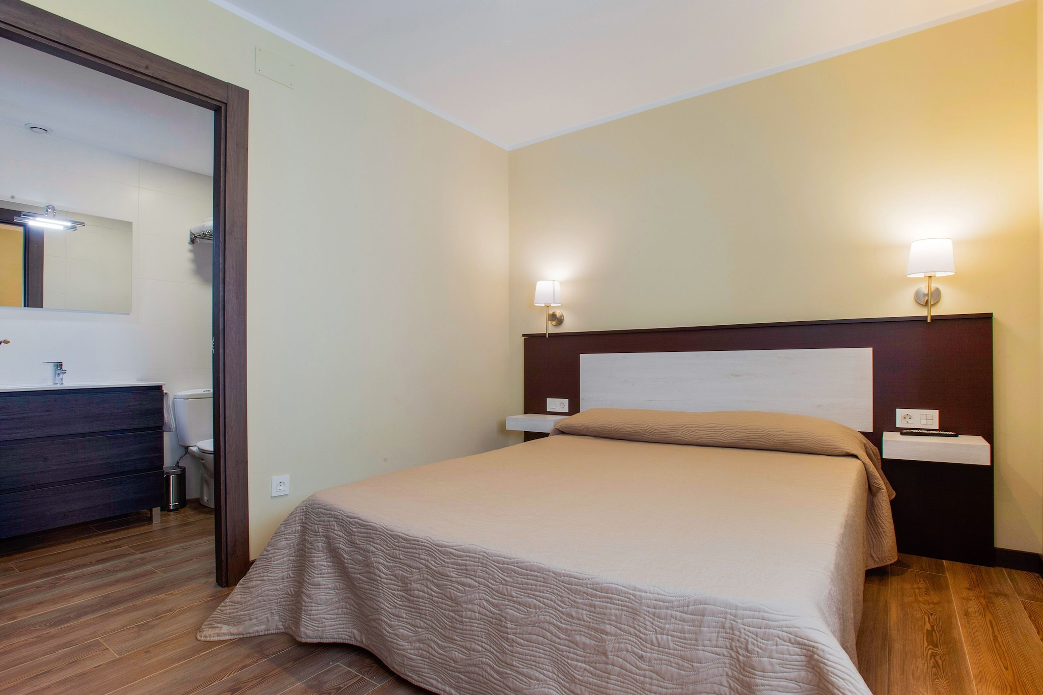 Bed Room